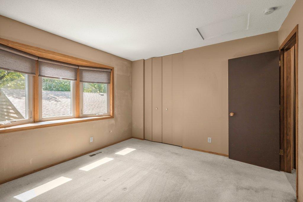 View of Residential at 244 Eagle Lake Drive, Maple Grove MN 55369, Maple Grove (11 of 31) - Mike Wilen | Minnesota Team Real Estate