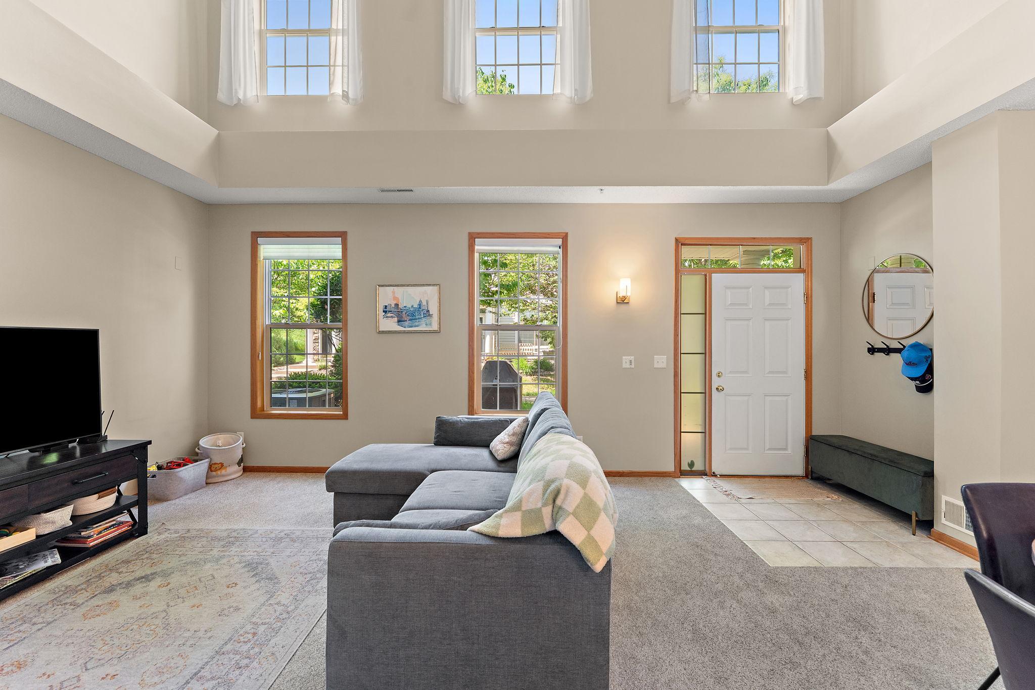 View of Residential at 1610 Woodlynn Avenue #3, Maplewood MN 55109, Maplewood (8 of 51) - Mike Wilen | Minnesota Team Real Estate