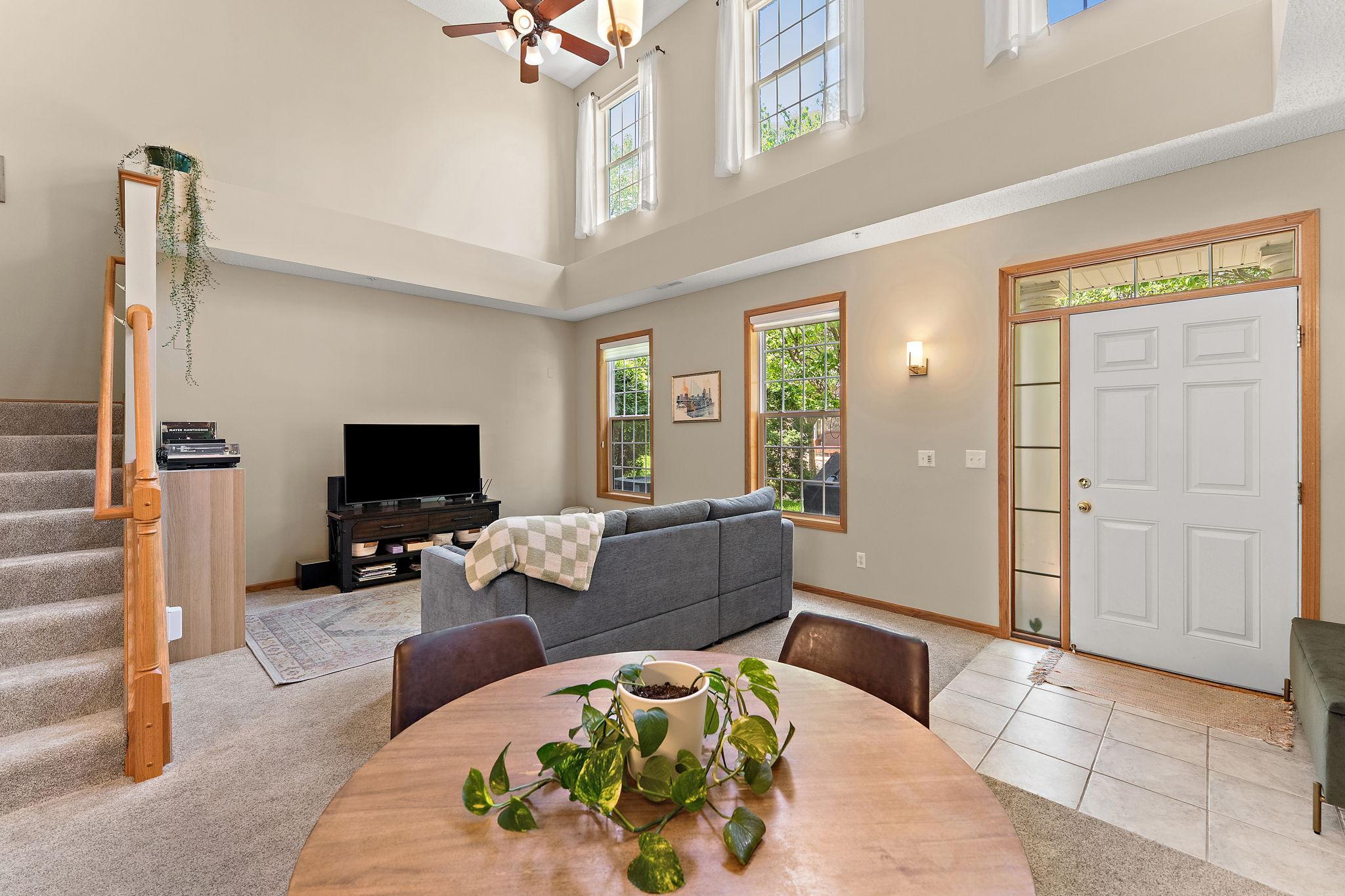 View of Residential at 1610 Woodlynn Avenue #3, Maplewood MN 55109, Maplewood (11 of 51) - Mike Wilen | Minnesota Team Real Estate