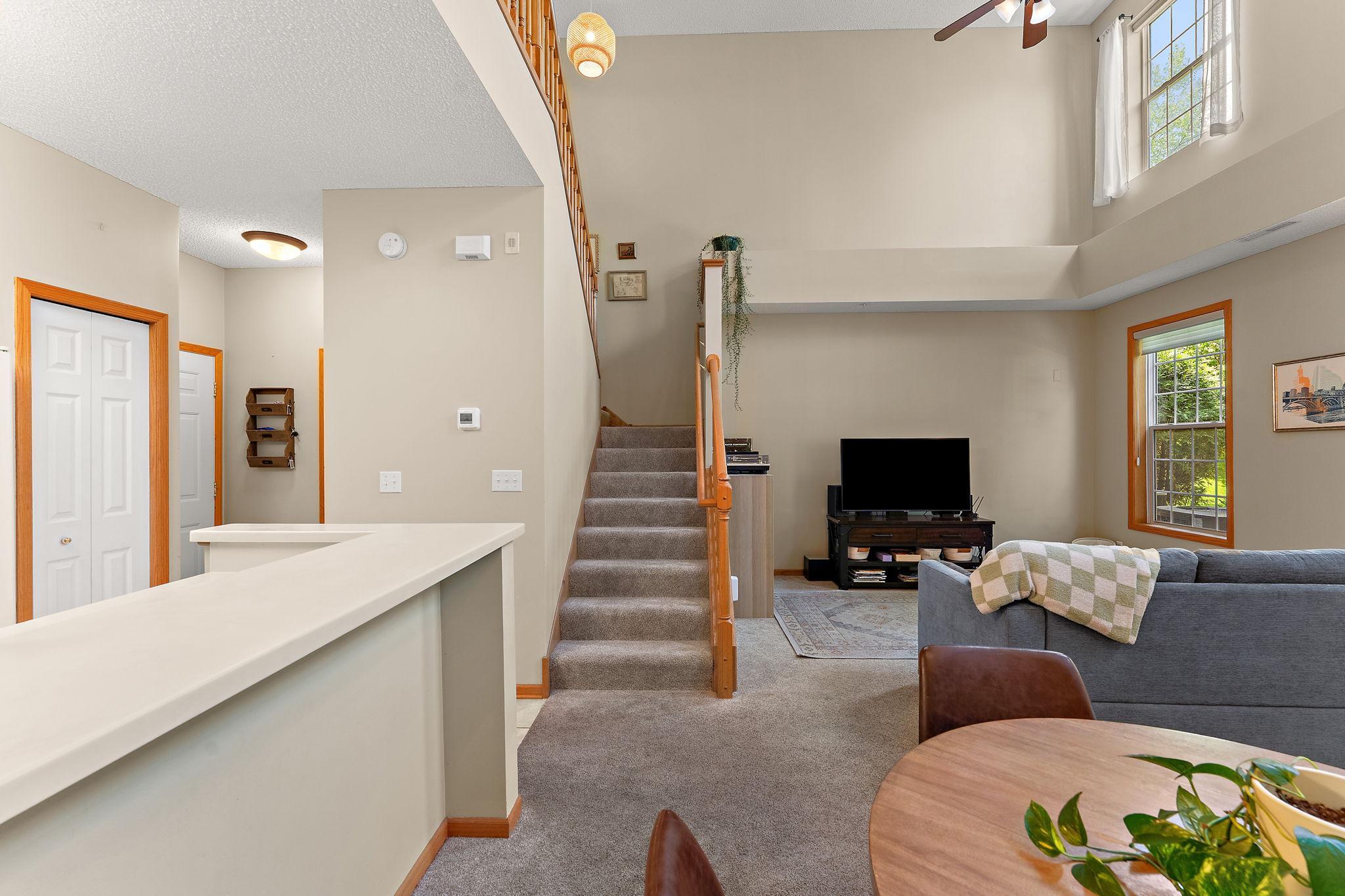 View of Residential at 1610 Woodlynn Avenue #3, Maplewood MN 55109, Maplewood (21 of 51) - Mike Wilen | Minnesota Team Real Estate
