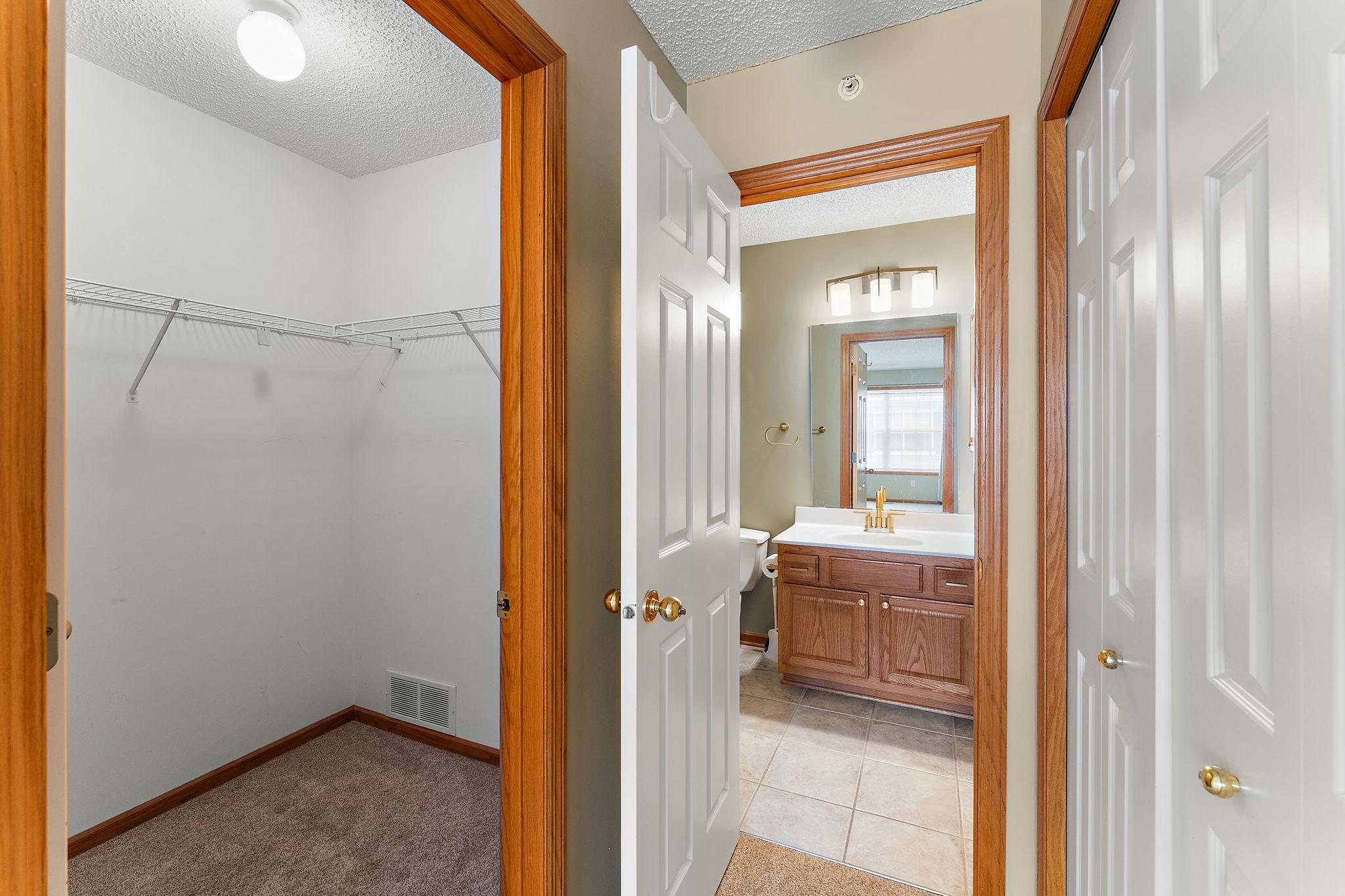 View of Residential at 1610 Woodlynn Avenue #3, Maplewood MN 55109, Maplewood (34 of 51) - Mike Wilen | Minnesota Team Real Estate