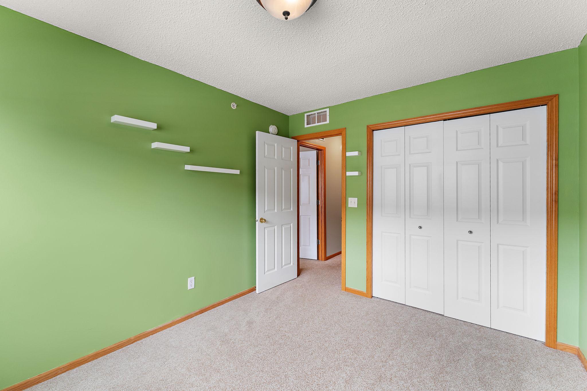 View of Residential at 1610 Woodlynn Avenue #3, Maplewood MN 55109, Maplewood (38 of 51) - Mike Wilen | Minnesota Team Real Estate