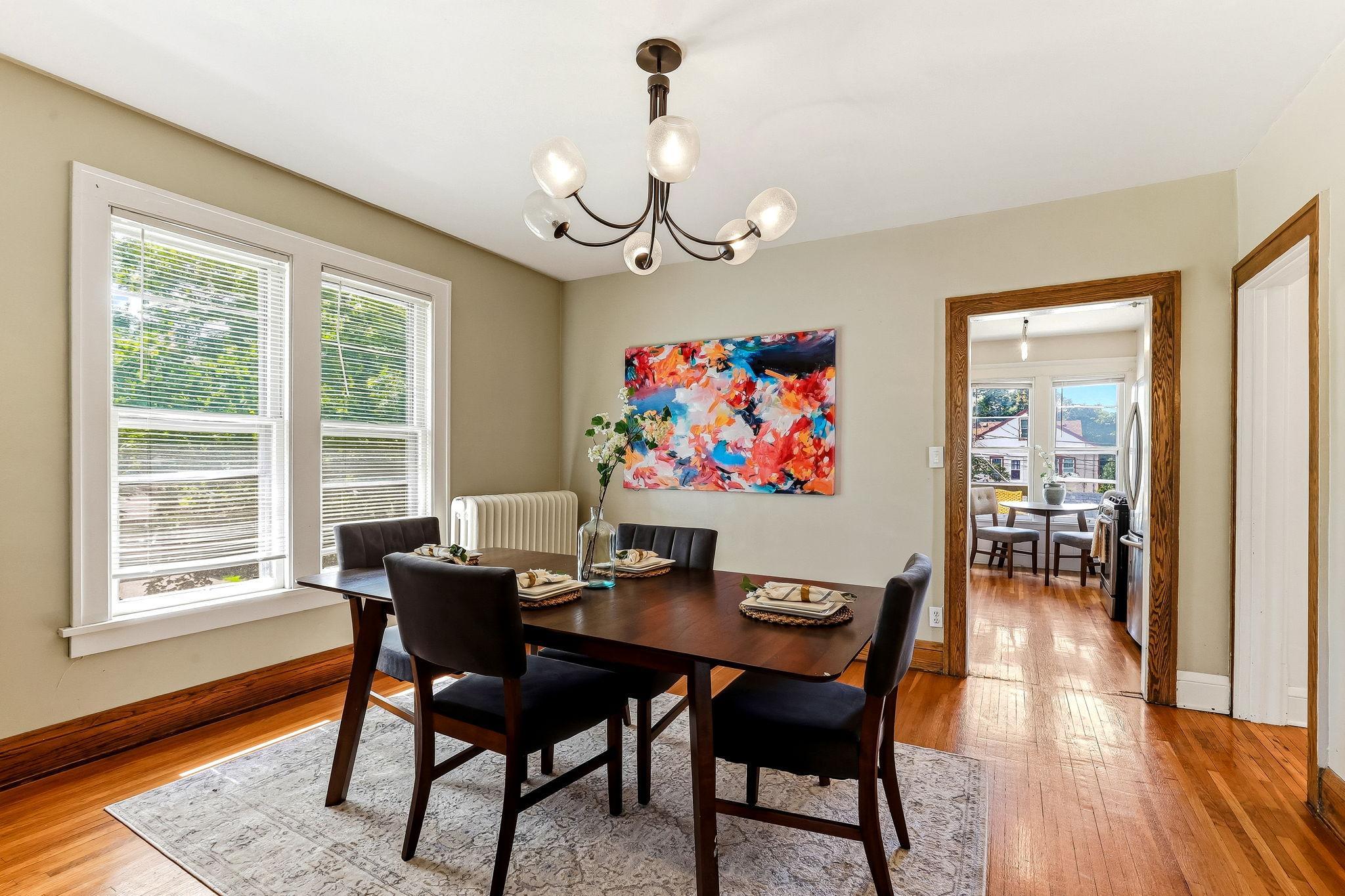 View of Residential Income at 256 Russell Avenue, Minneapolis MN 55405, Minneapolis (10 of 37) - Mike Wilen | Minnesota Team Real Estate