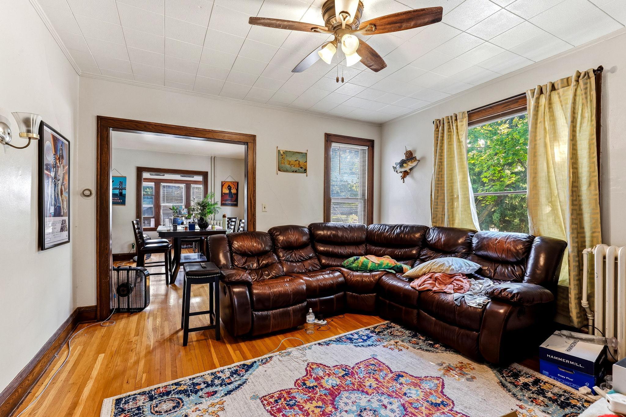 View of Residential Income at 256 Russell Avenue, Minneapolis MN 55405, Minneapolis (21 of 37) - Mike Wilen | Minnesota Team Real Estate
