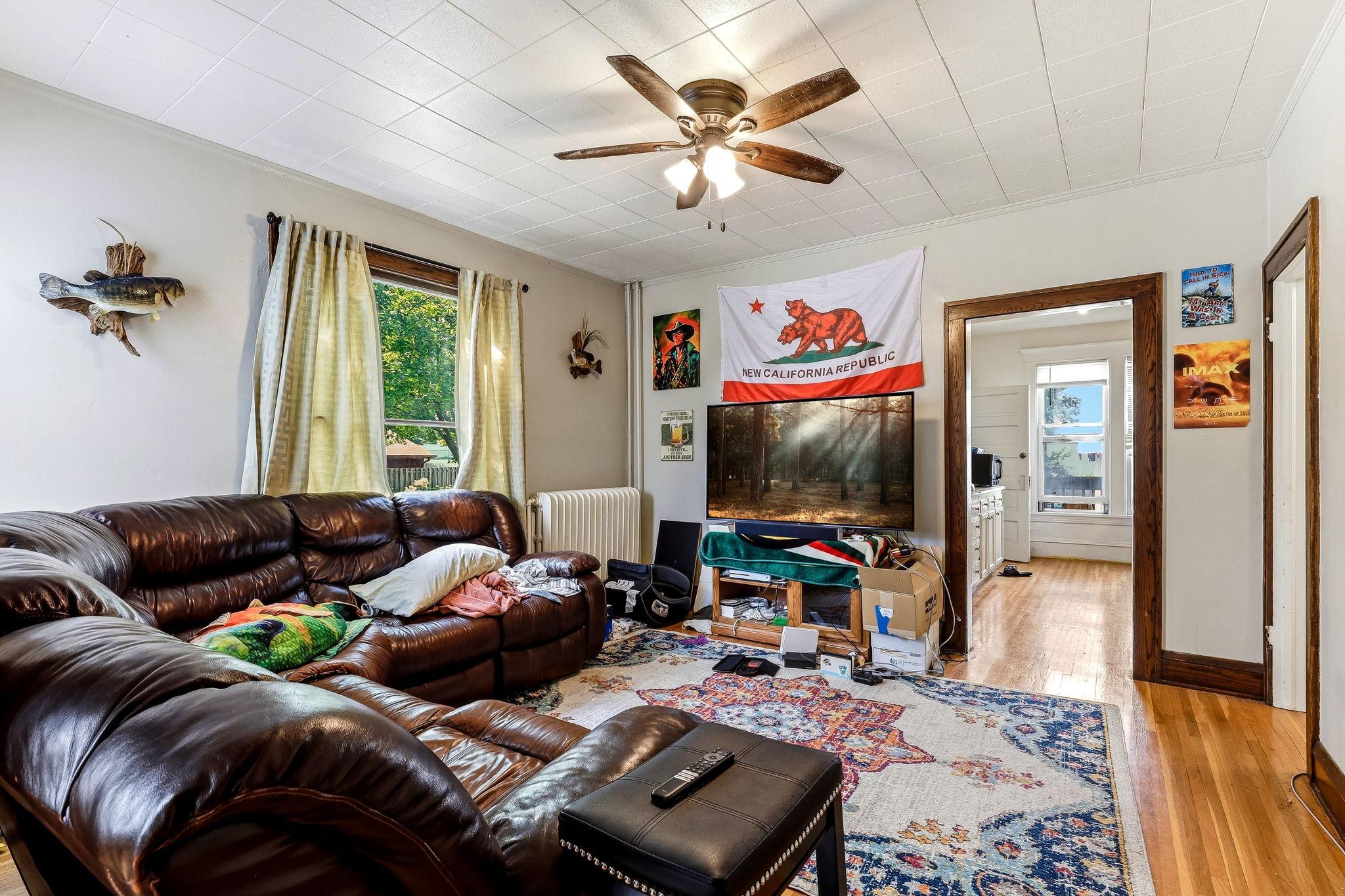 View of Residential Income at 256 Russell Avenue, Minneapolis MN 55405, Minneapolis (20 of 37) - Mike Wilen | Minnesota Team Real Estate
