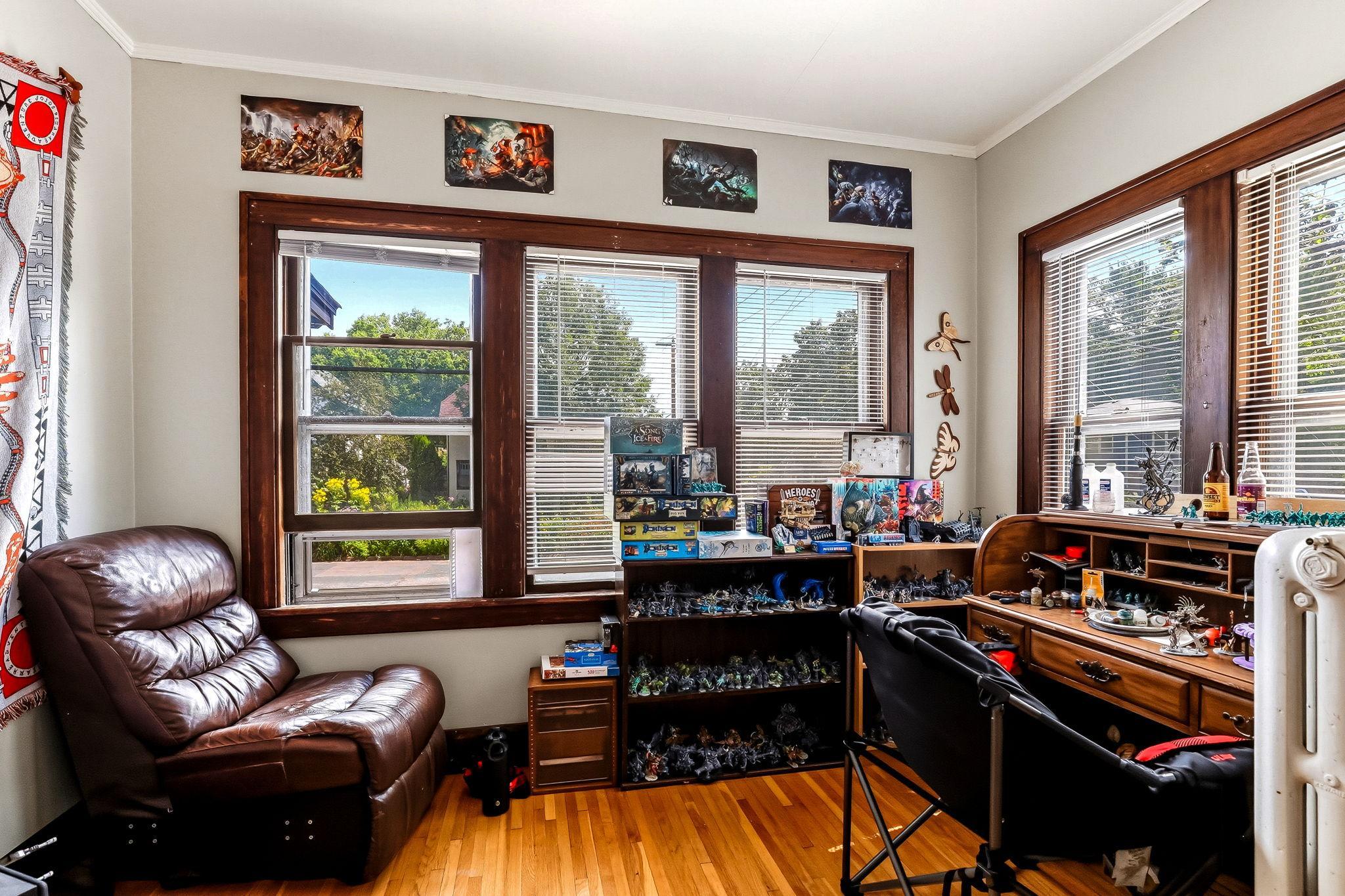 View of Residential Income at 256 Russell Avenue, Minneapolis MN 55405, Minneapolis (19 of 37) - Mike Wilen | Minnesota Team Real Estate