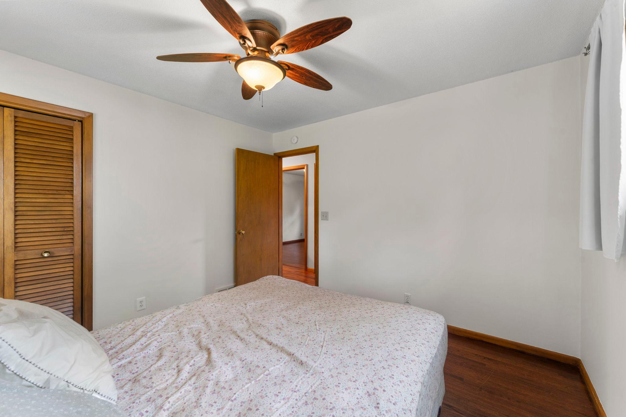 View of Residential at 9725 Queen Road, Bloomington MN 55431, Bloomington (15 of 27) - Mike Wilen | Minnesota Team Real Estate