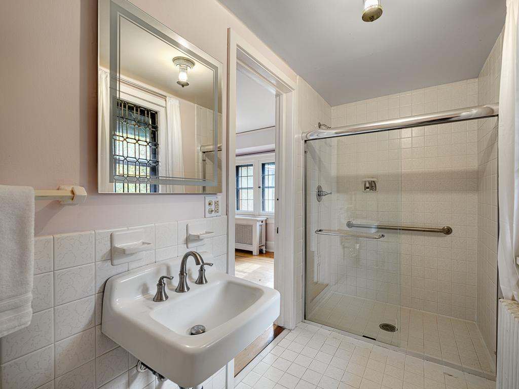 View of Residential at 754 Linwood Avenue, Saint Paul MN 55105, Saint Paul (51 of 54) - Mike Wilen | Minnesota Team Real Estate
