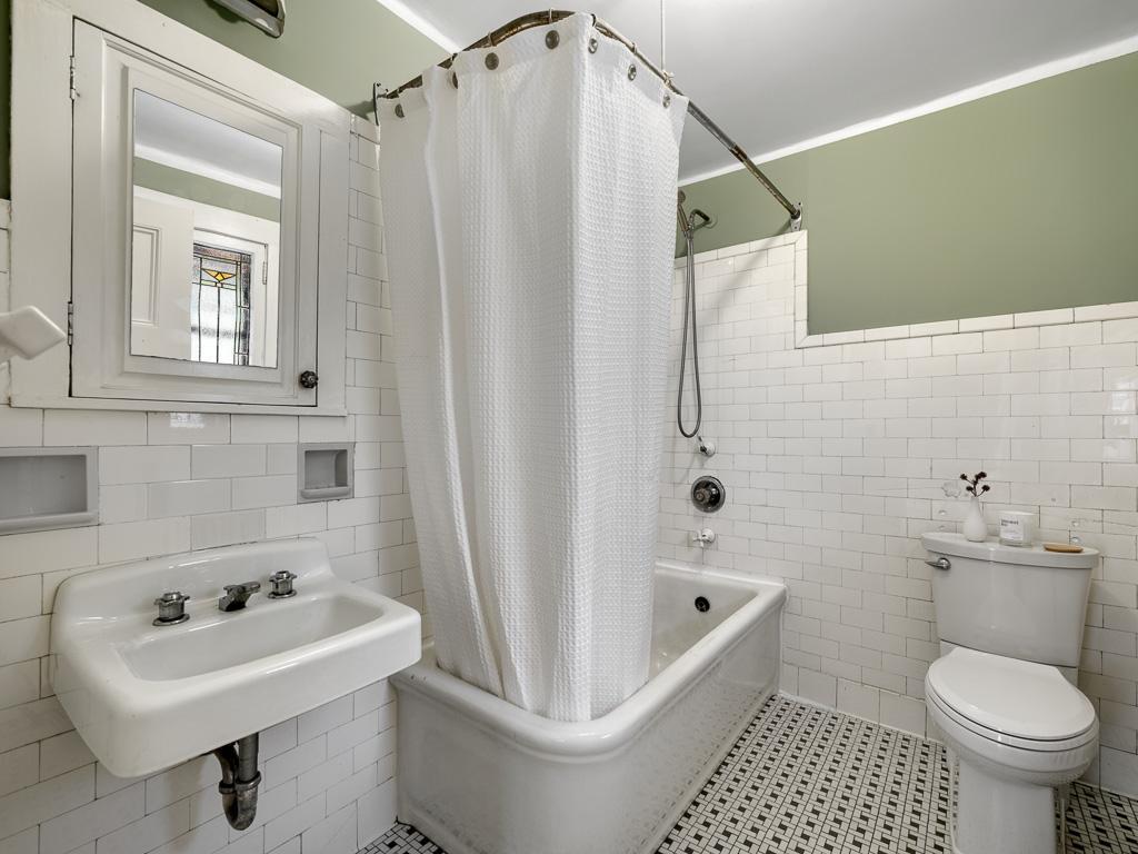 View of Residential at 754 Linwood Avenue, Saint Paul MN 55105, Saint Paul (37 of 54) - Mike Wilen | Minnesota Team Real Estate