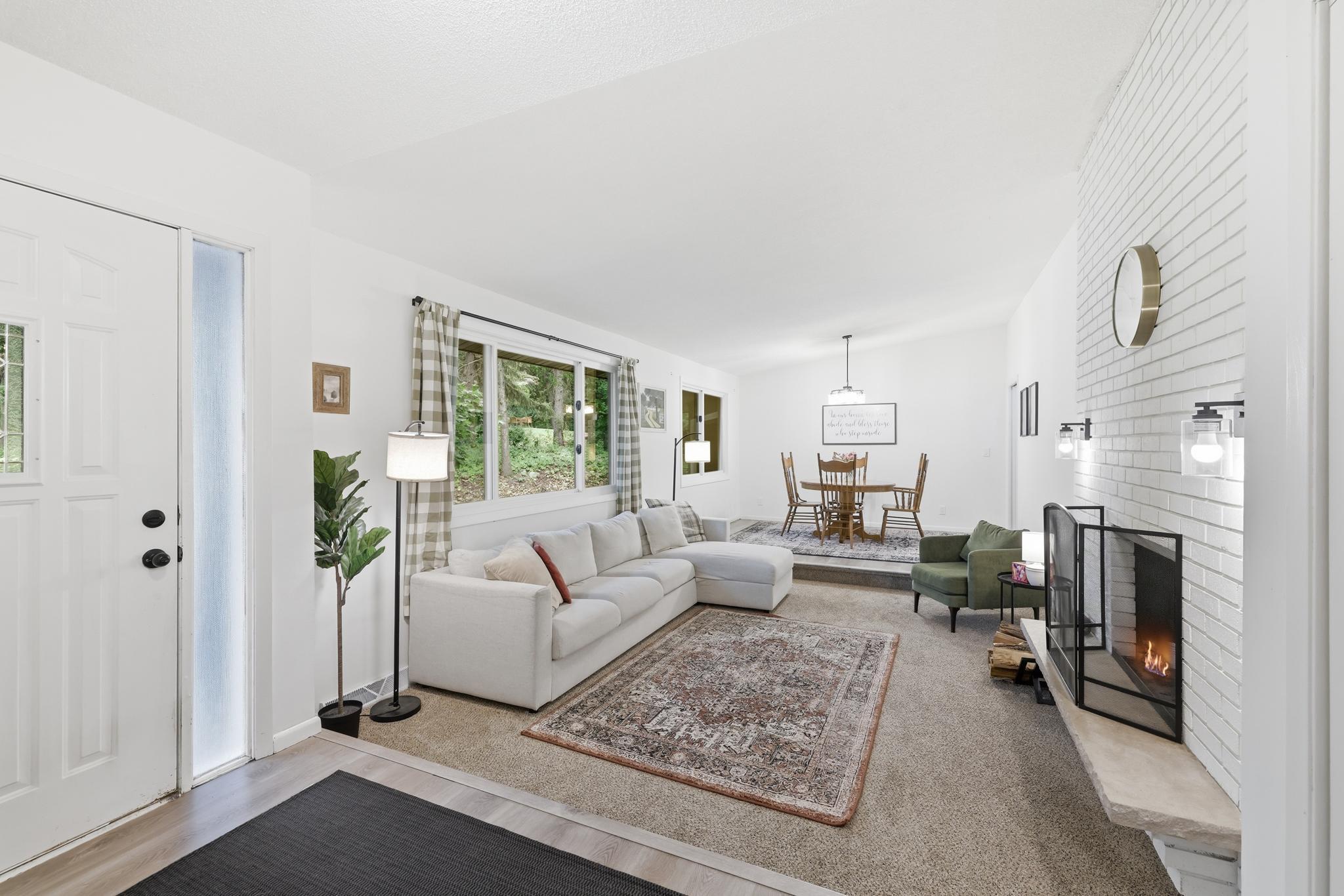 View of Residential at 135 Sabra Court, Apple Valley MN 55124, Apple Valley (7 of 37) - Mike Wilen | Minnesota Team Real Estate
