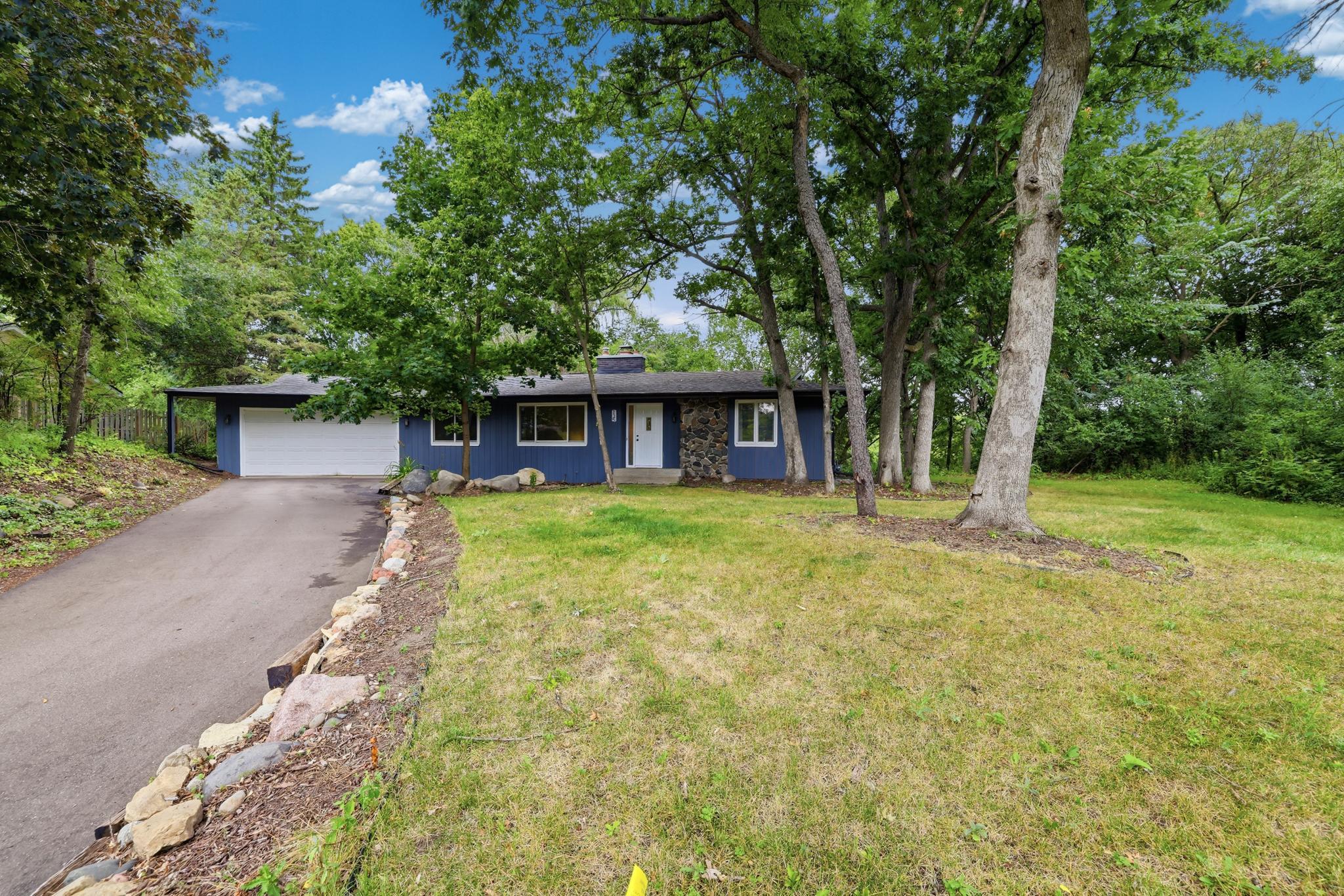 View of Residential at 135 Sabra Court, Apple Valley MN 55124, Apple Valley (34 of 37) - Mike Wilen | Minnesota Team Real Estate
