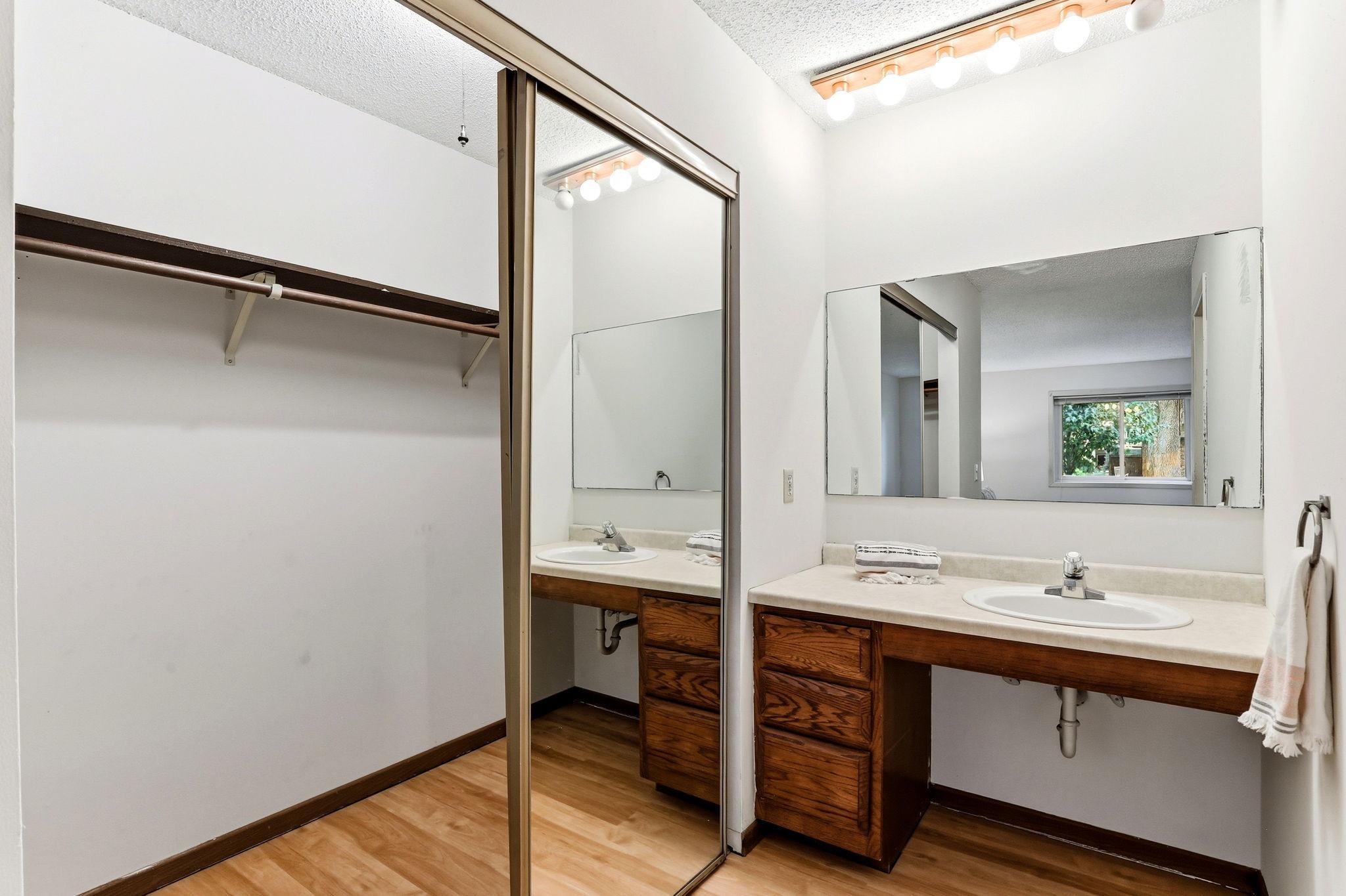 View of Residential at 340 Ford Road #7, Saint Louis Park MN 55426, Saint Louis Park (21 of 29) - Mike Wilen | Minnesota Team Real Estate