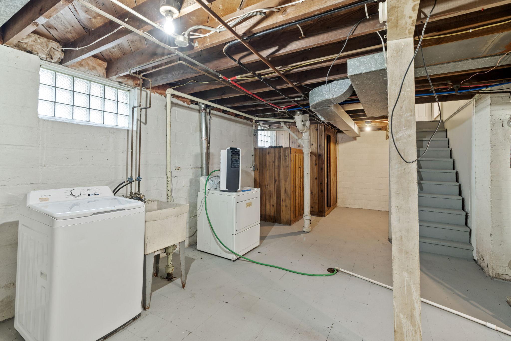 View of Residential at 4214 Vincent Avenue, Minneapolis MN 55412, Minneapolis (22 of 25) - Mike Wilen | Minnesota Team Real Estate