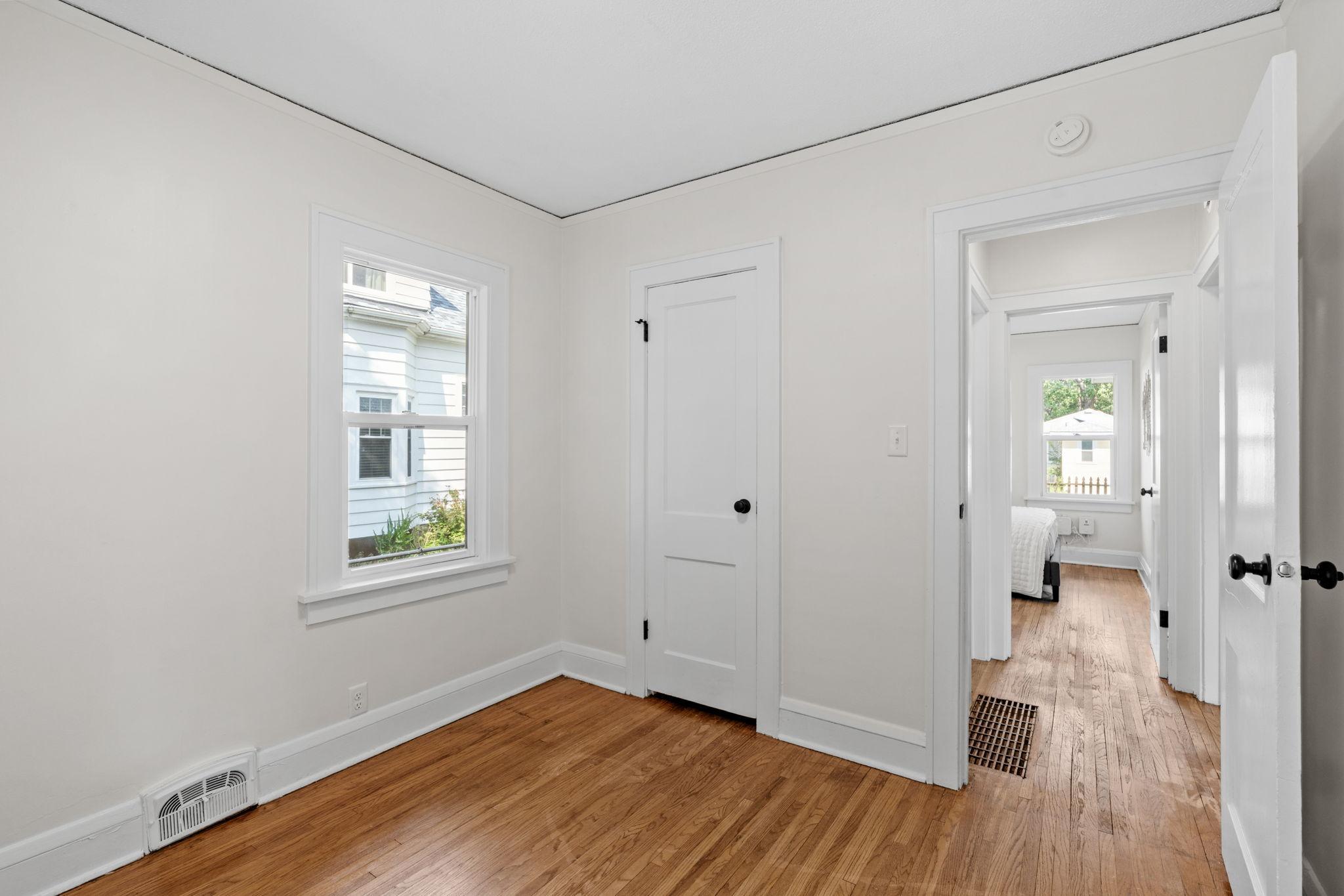 View of Residential at 4214 Vincent Avenue, Minneapolis MN 55412, Minneapolis (20 of 25) - Mike Wilen | Minnesota Team Real Estate