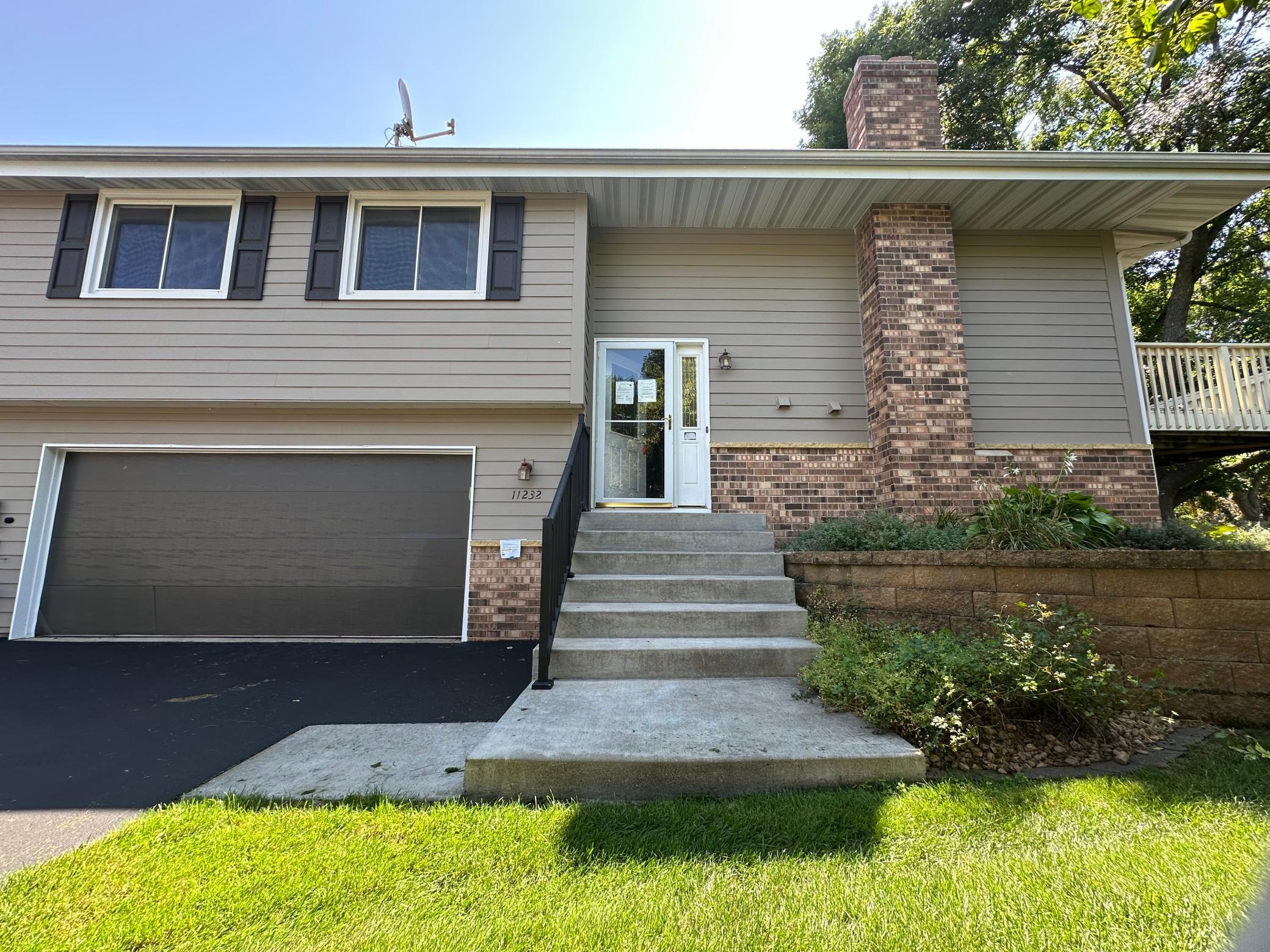 View of Residential at 11232 Vessey Circle, Bloomington MN 55437, Bloomington (2 of 16) - Mike Wilen | Minnesota Team Real Estate