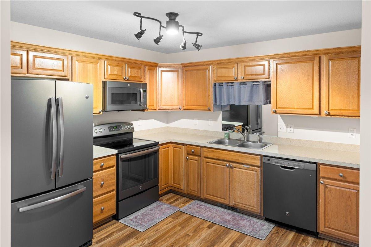 View of Residential at 38260 Explorer Circle, North Branch MN 55056, North Branch (10 of 29) - Mike Wilen | Minnesota Team Real Estate