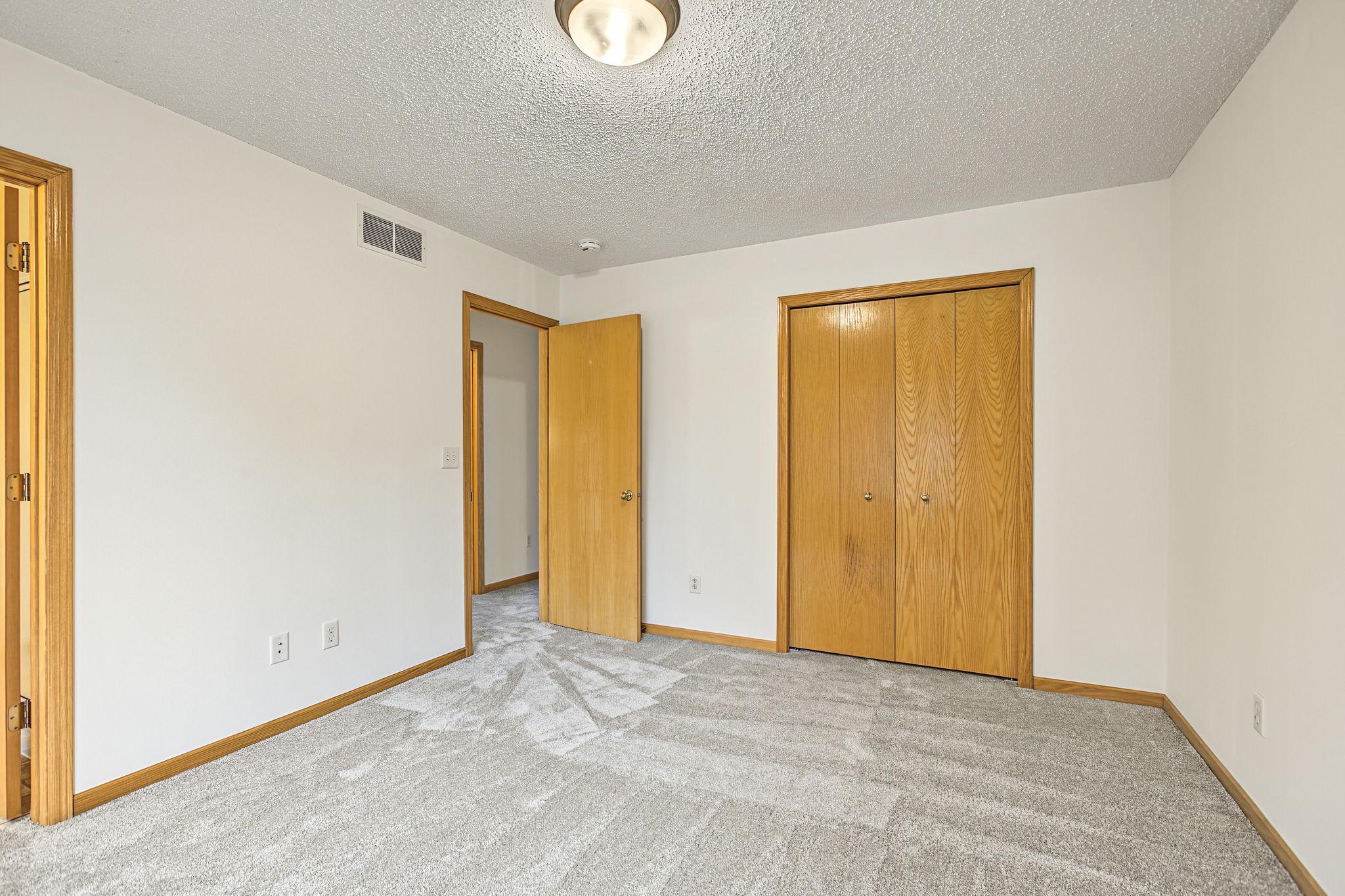 View of Residential at 12 City View Lane, Saint Paul MN 55107, Saint Paul (25 of 35) - Mike Wilen | Minnesota Team Real Estate