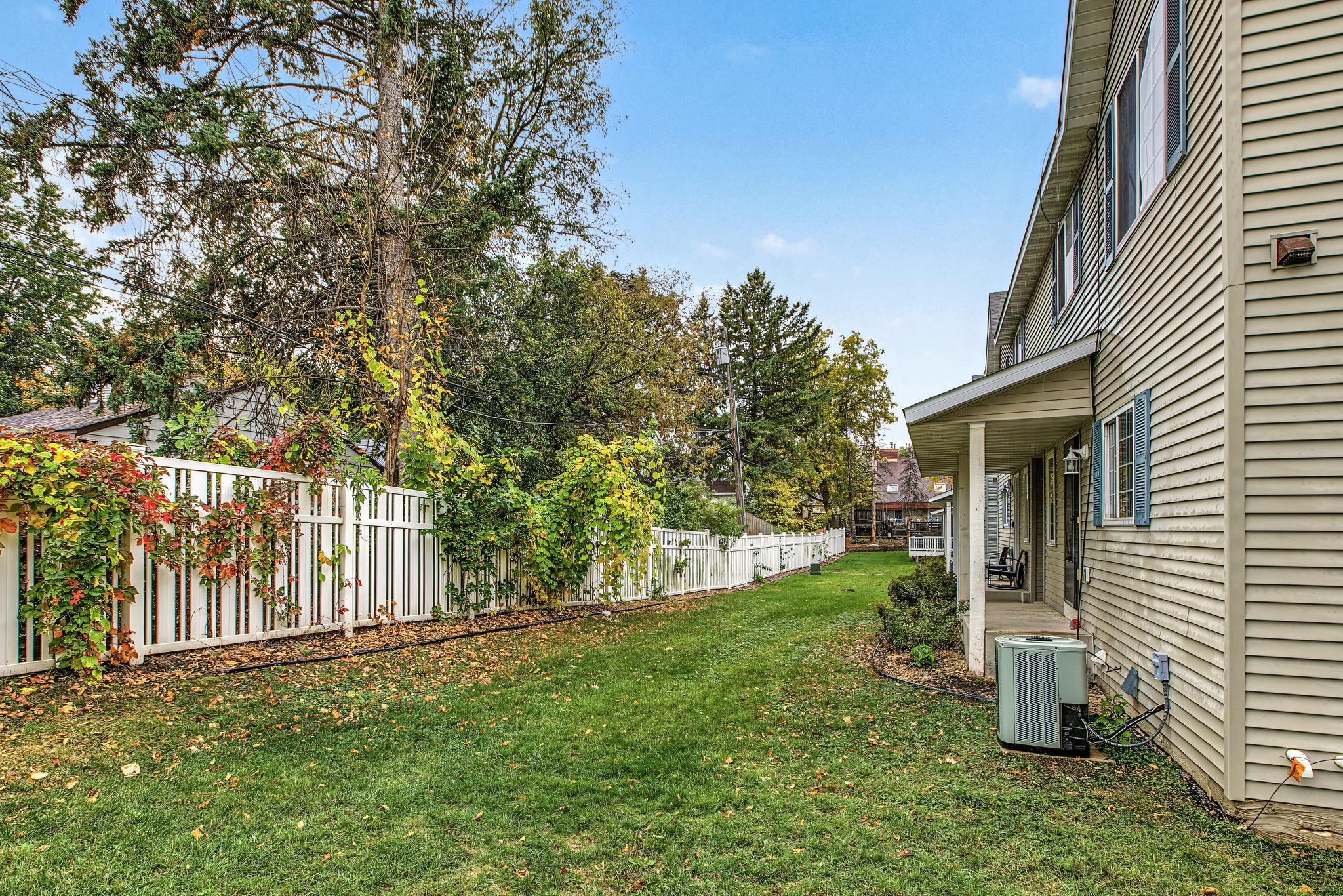 View of Residential at 12 City View Lane, Saint Paul MN 55107, Saint Paul (4 of 35) - Mike Wilen | Minnesota Team Real Estate