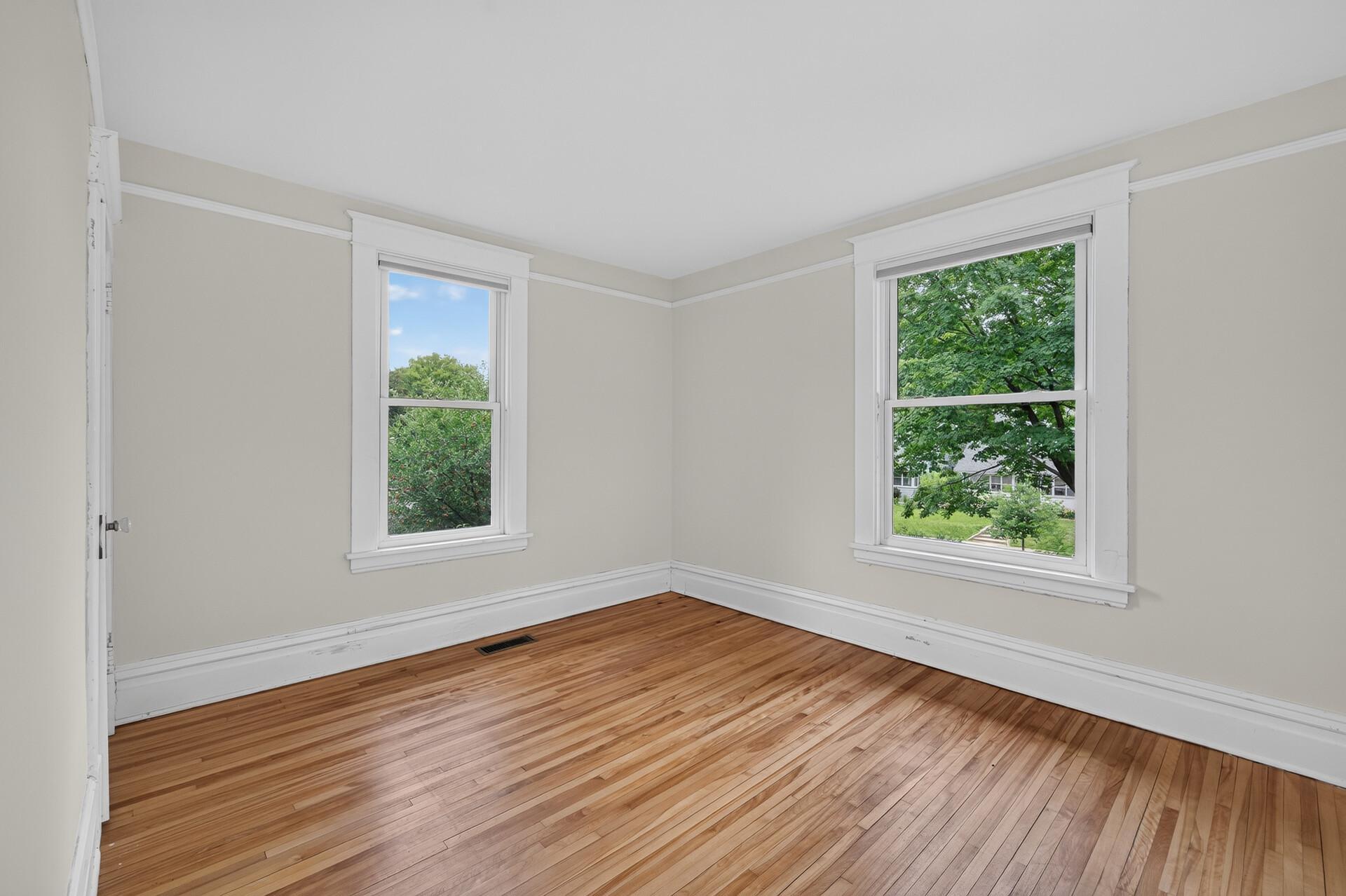 View of Residential at 2162 Dayton Avenue, Saint Paul MN 55104, Saint Paul (40 of 63) - Mike Wilen | Minnesota Team Real Estate
