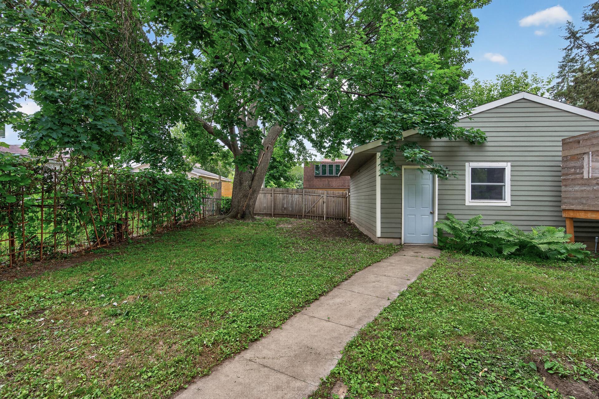 View of Residential at 2162 Dayton Avenue, Saint Paul MN 55104, Saint Paul (57 of 63) - Mike Wilen | Minnesota Team Real Estate