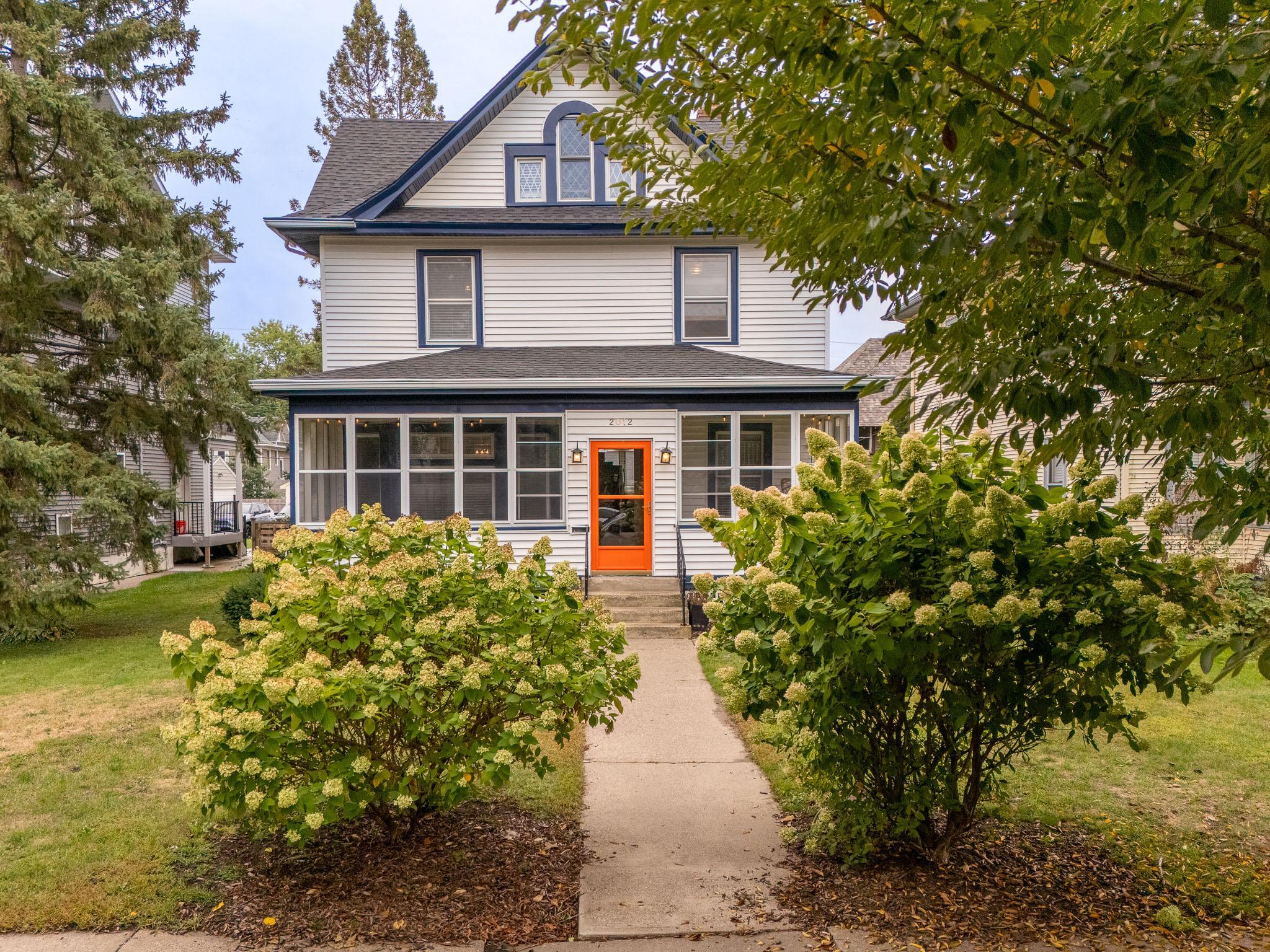 View of Residential at 2012 Selby Avenue, Saint Paul MN 55104, Saint Paul (3 of 47) - Mike Wilen | Minnesota Team Real Estate