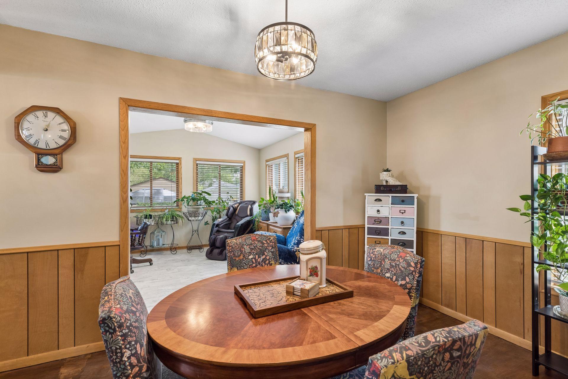 View of Residential at 1190 Ottawa Avenue, West Saint Paul MN 55118, West Saint Paul (11 of 39) - Mike Wilen | Minnesota Team Real Estate