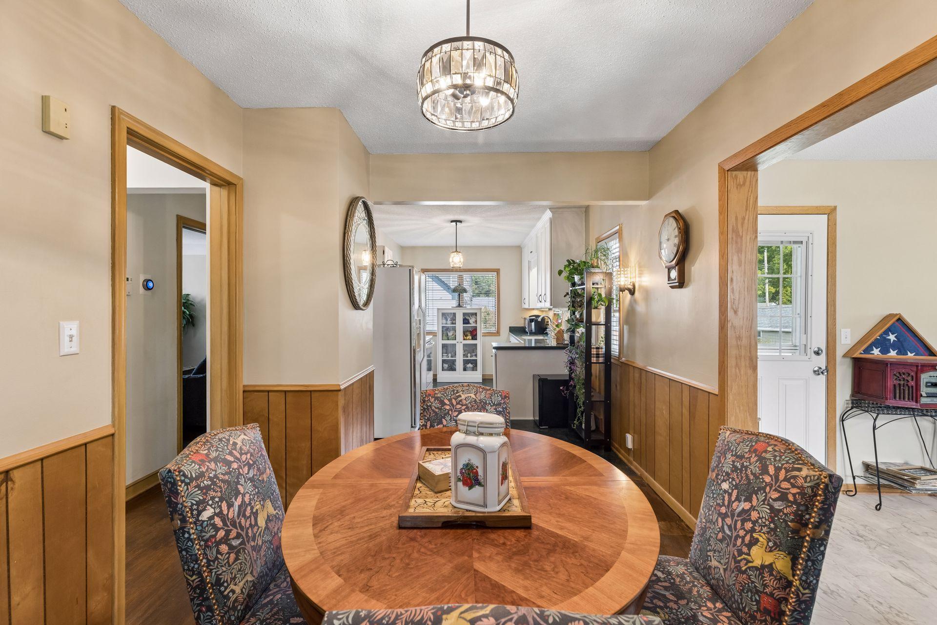 View of Residential at 1190 Ottawa Avenue, West Saint Paul MN 55118, West Saint Paul (9 of 39) - Mike Wilen | Minnesota Team Real Estate