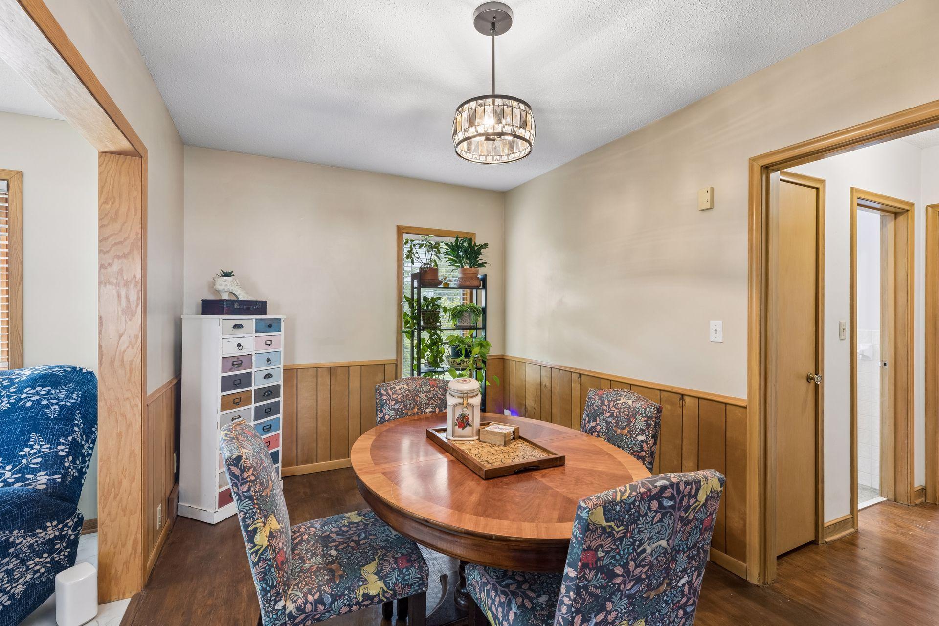 View of Residential at 1190 Ottawa Avenue, West Saint Paul MN 55118, West Saint Paul (7 of 39) - Mike Wilen | Minnesota Team Real Estate