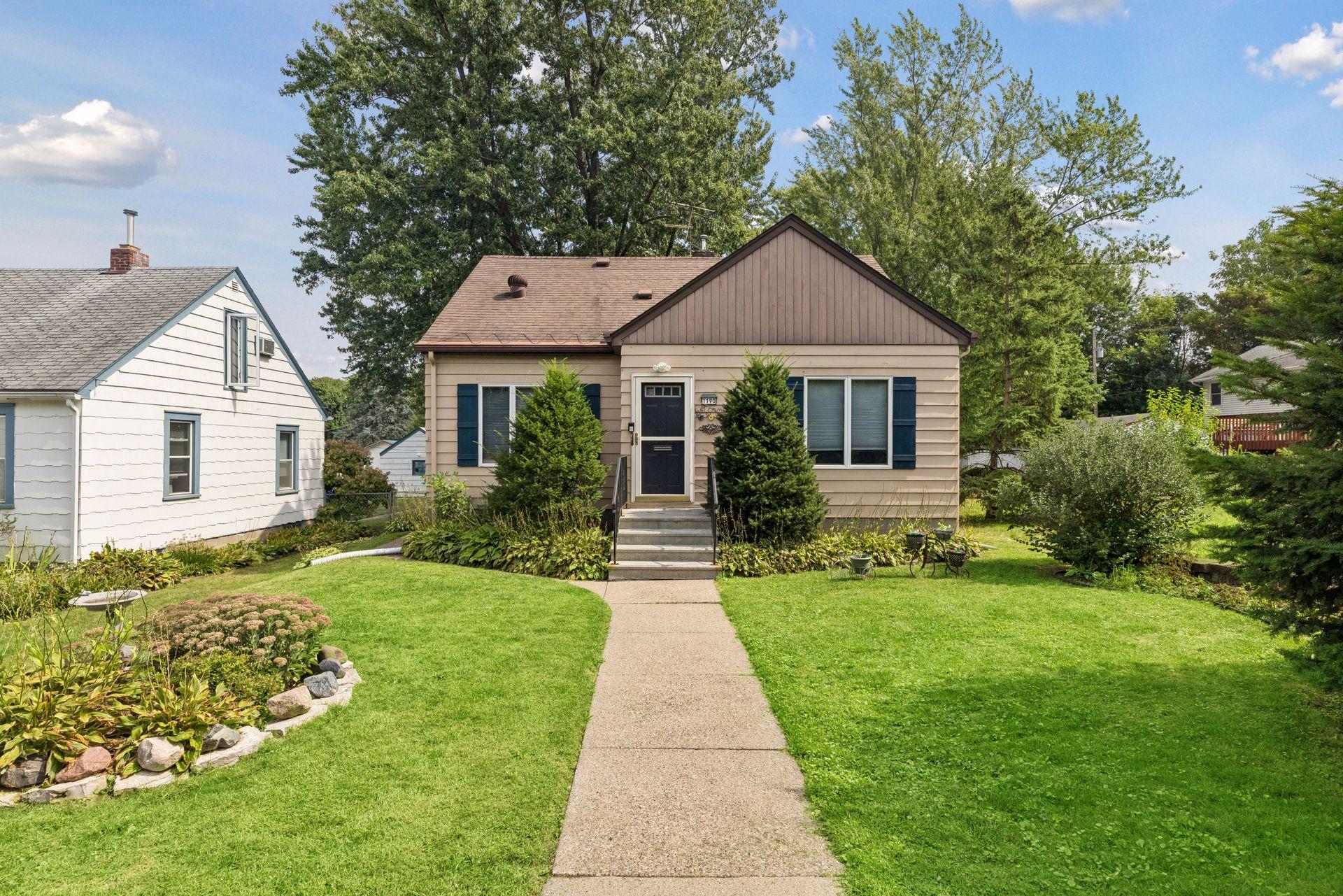 View of Single Family at 1190 Ottawa Avenue, West Saint Paul - Mike Wilen | Minnesota Team Real Estate