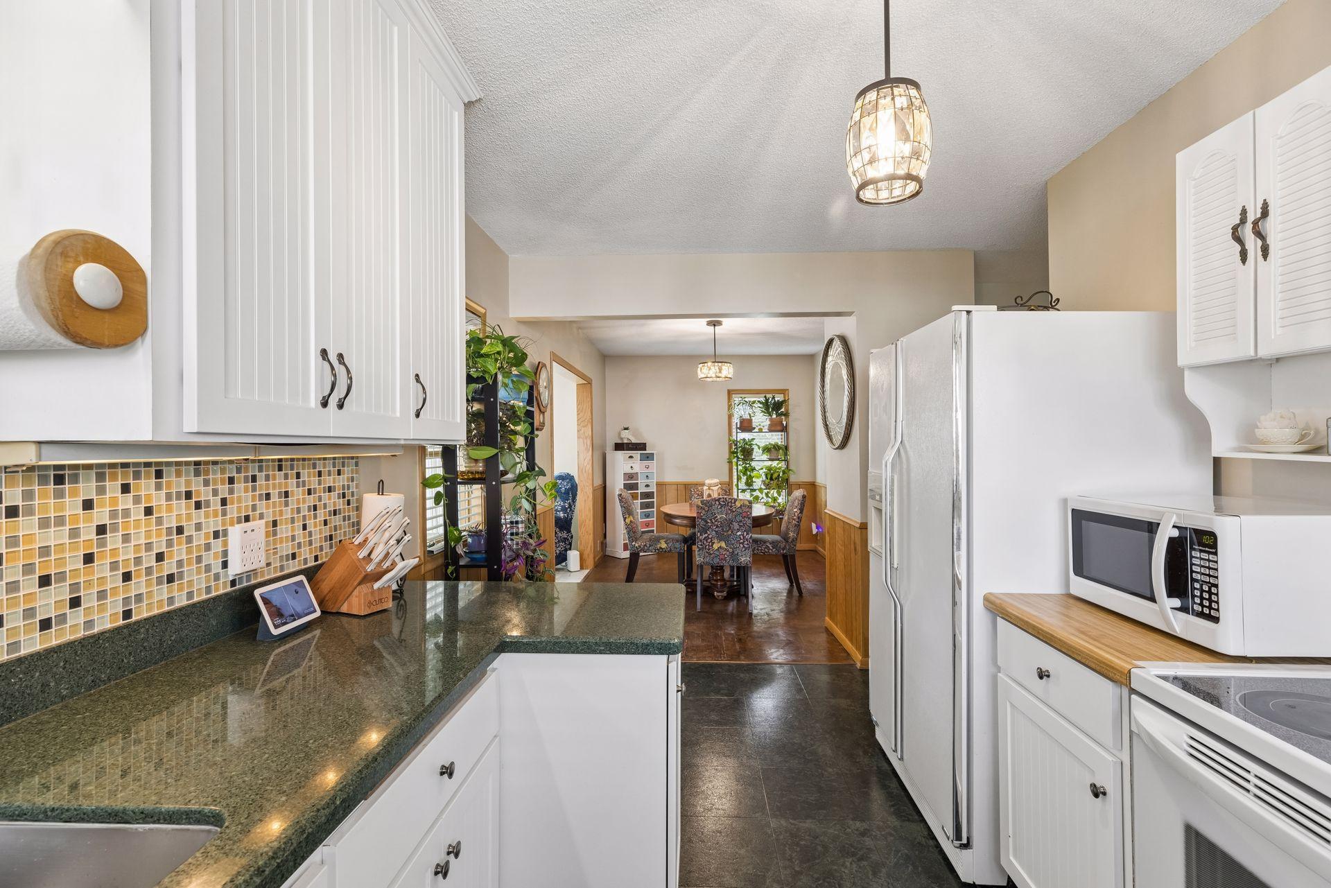View of Residential at 1190 Ottawa Avenue, West Saint Paul MN 55118, West Saint Paul (15 of 39) - Mike Wilen | Minnesota Team Real Estate