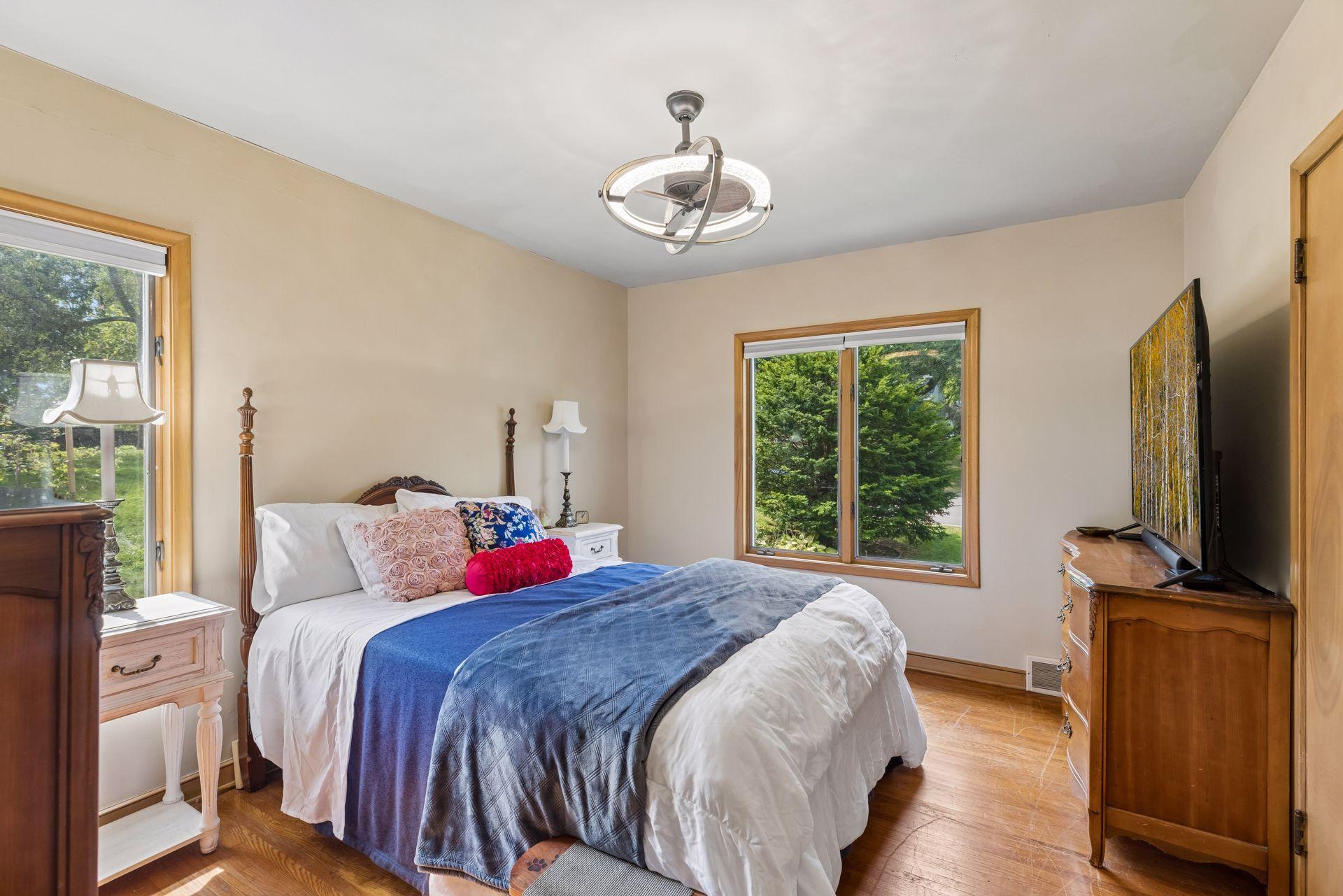 View of Residential at 1190 Ottawa Avenue, West Saint Paul MN 55118, West Saint Paul (19 of 39) - Mike Wilen | Minnesota Team Real Estate
