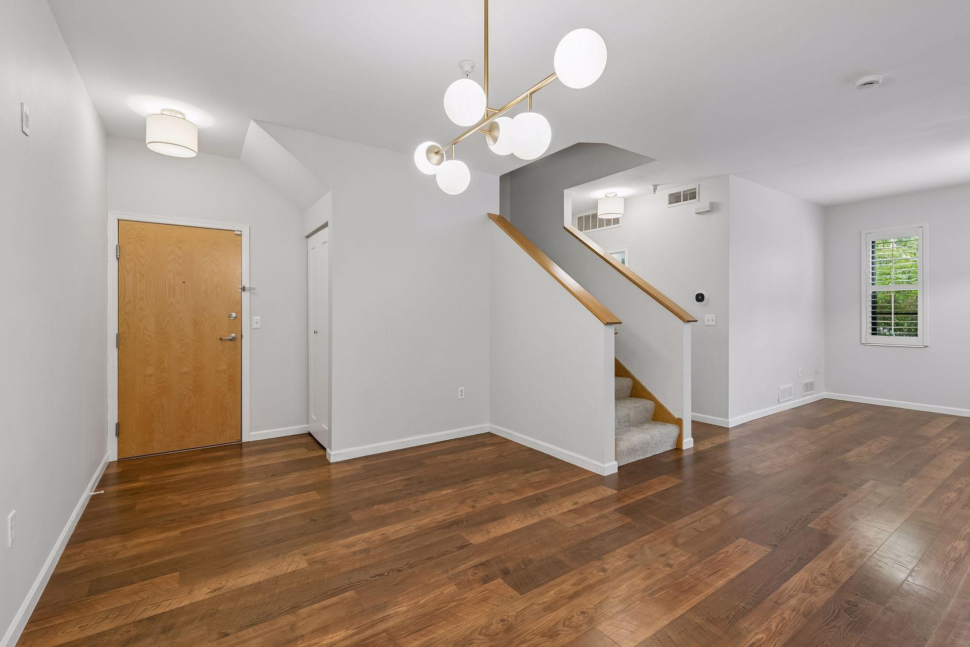 View of Residential at 2566 Ellis Avenue #104, Saint Paul MN 55114, Saint Paul (8 of 30) - Mike Wilen | Minnesota Team Real Estate