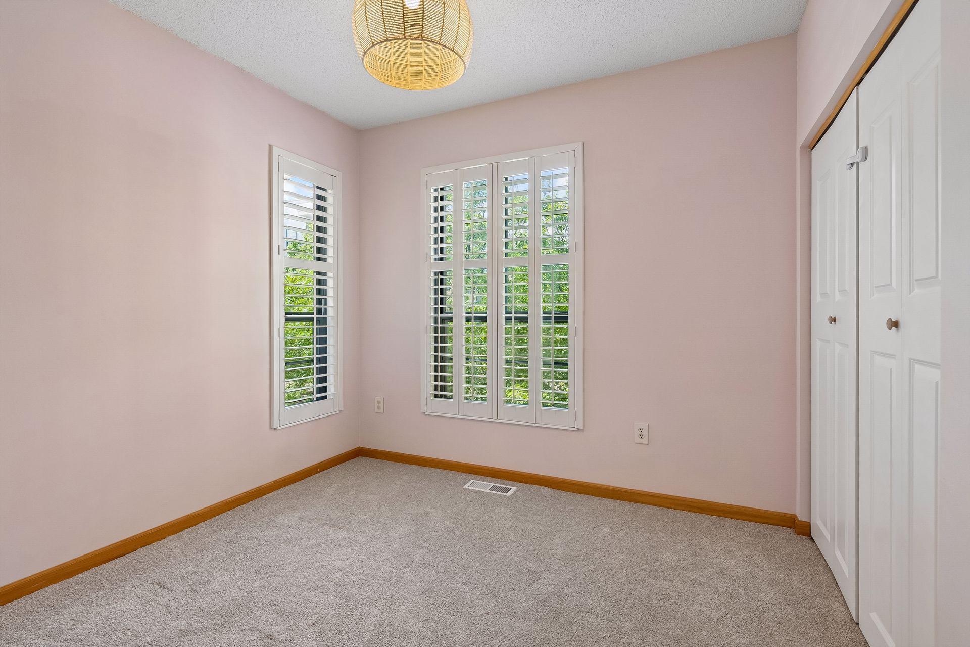 View of Residential at 2566 Ellis Avenue #104, Saint Paul MN 55114, Saint Paul (22 of 30) - Mike Wilen | Minnesota Team Real Estate