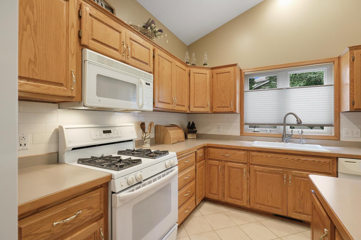 View of Residential at 18949 Embry Avenue, Farmington MN 55024, Farmington (9 of 29) - Mike Wilen | Minnesota Team Real Estate