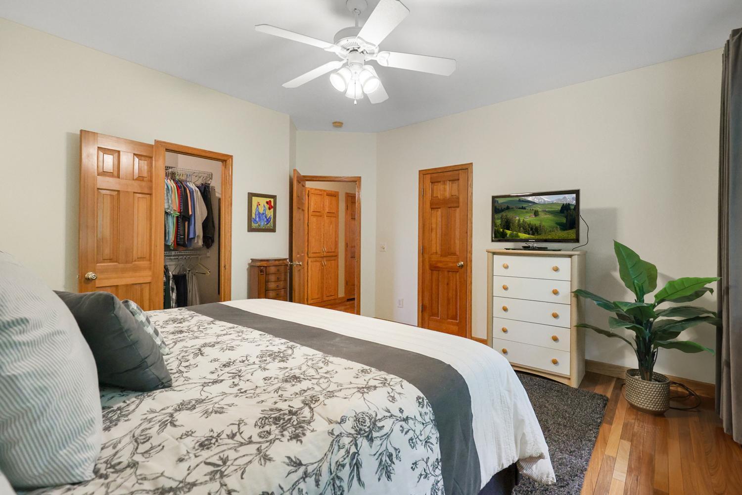 View of Residential at 18949 Embry Avenue, Farmington MN 55024, Farmington (16 of 29) - Mike Wilen | Minnesota Team Real Estate