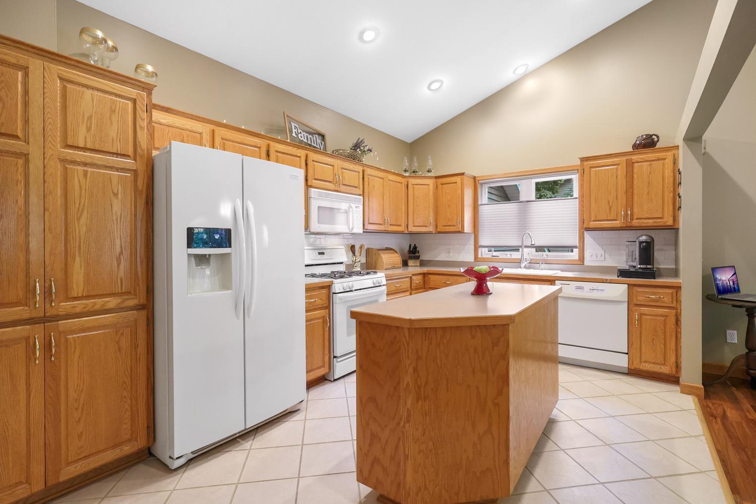 View of Residential at 18949 Embry Avenue, Farmington MN 55024, Farmington (11 of 29) - Mike Wilen | Minnesota Team Real Estate