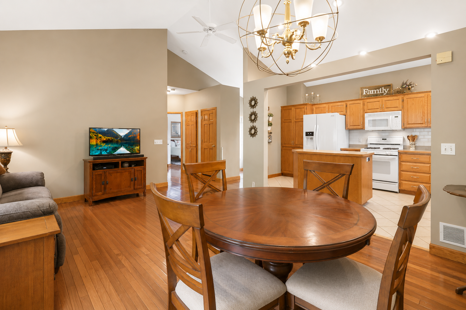 View of Residential at 18949 Embry Avenue, Farmington MN 55024, Farmington (12 of 29) - Mike Wilen | Minnesota Team Real Estate