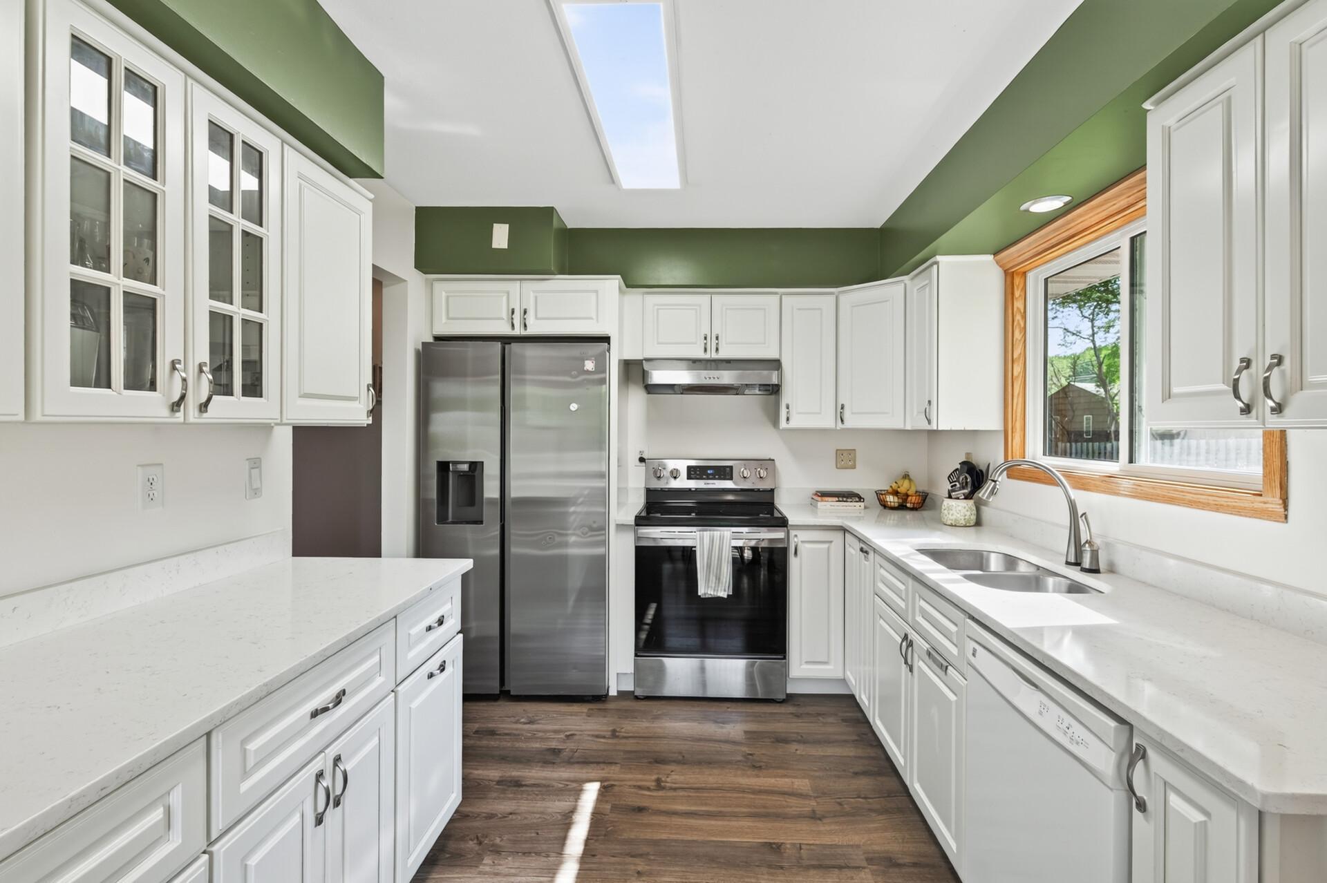 View of Residential at 5411 Baker Road, Minnetonka MN 55343, Minnetonka (10 of 28) - Mike Wilen | Minnesota Team Real Estate