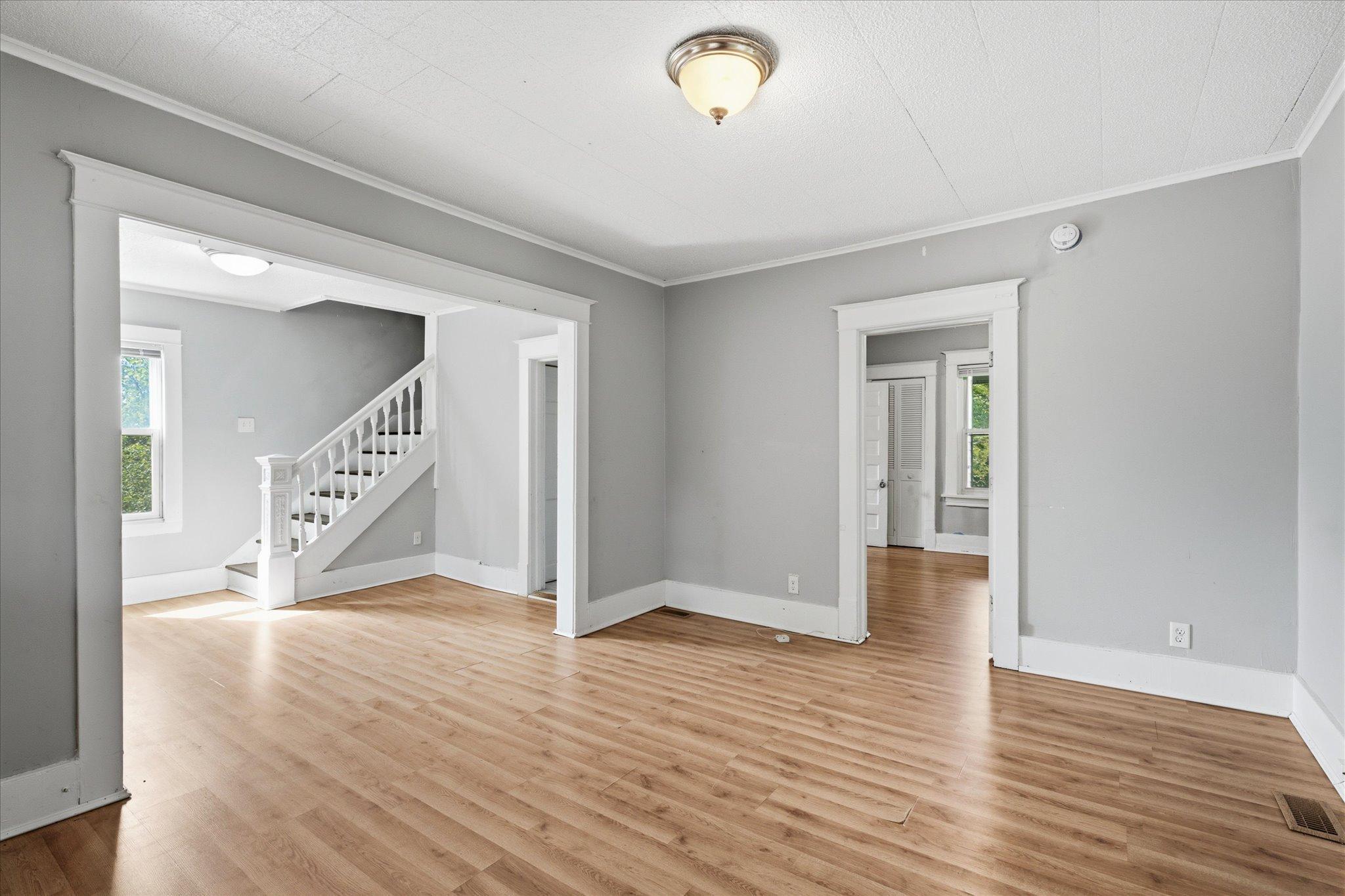View of Residential at 1565 7th Street, Saint Paul MN 55106, Saint Paul (13 of 21) - Mike Wilen | Minnesota Team Real Estate