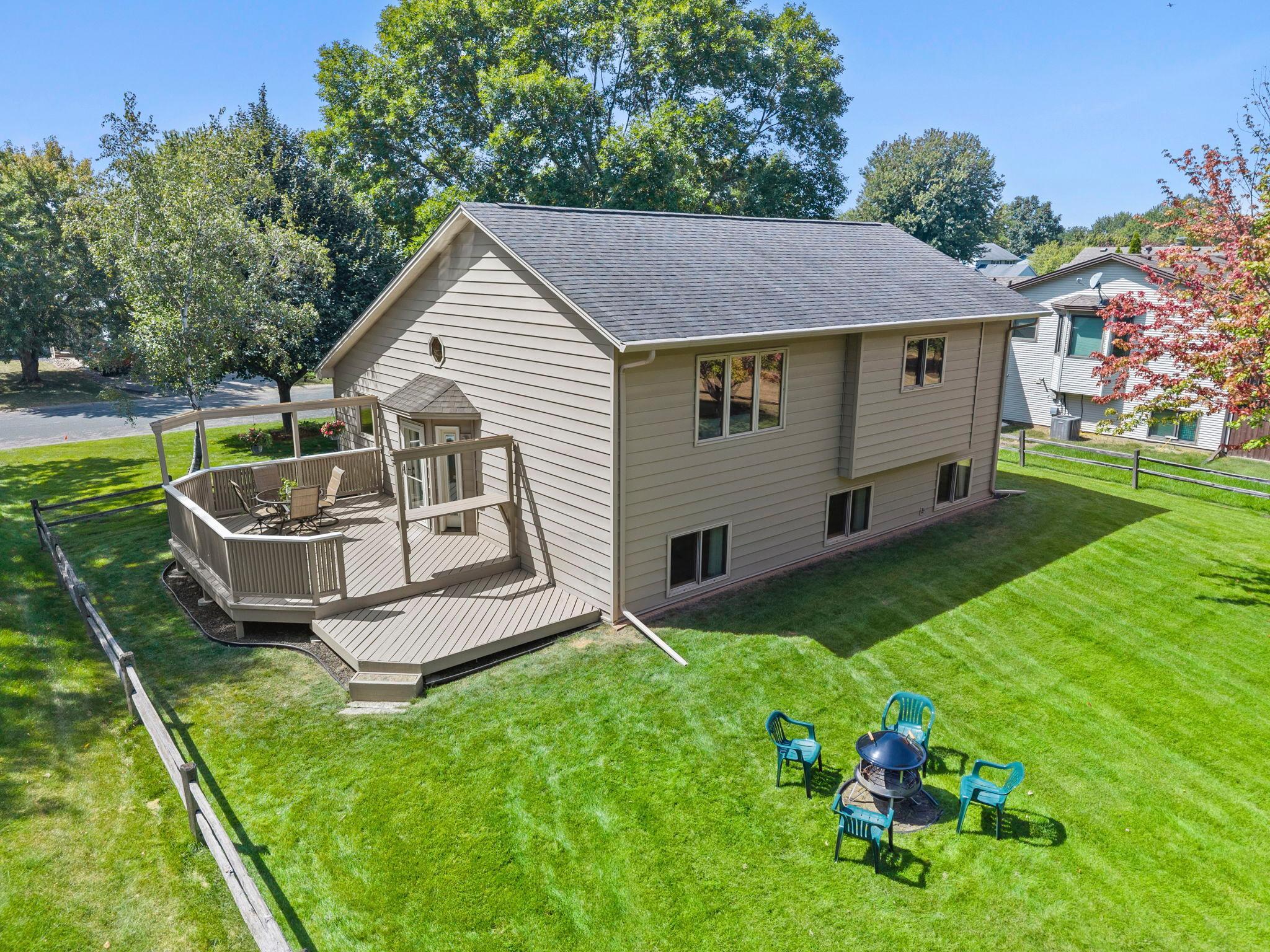 View of Residential at 987 Kettle Creek Road, Eagan MN 55123, Eagan (42 of 50) - Mike Wilen | Minnesota Team Real Estate