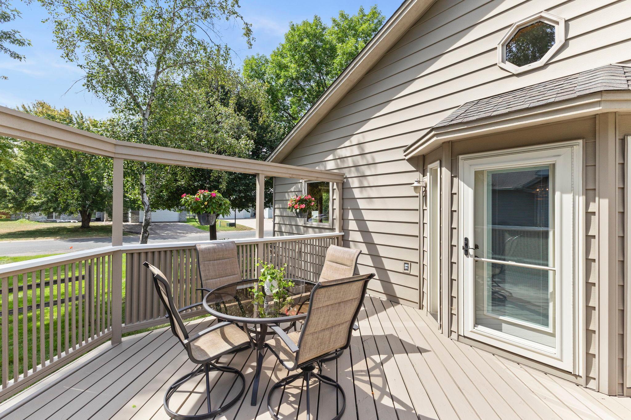 View of Residential at 987 Kettle Creek Road, Eagan MN 55123, Eagan (36 of 50) - Mike Wilen | Minnesota Team Real Estate