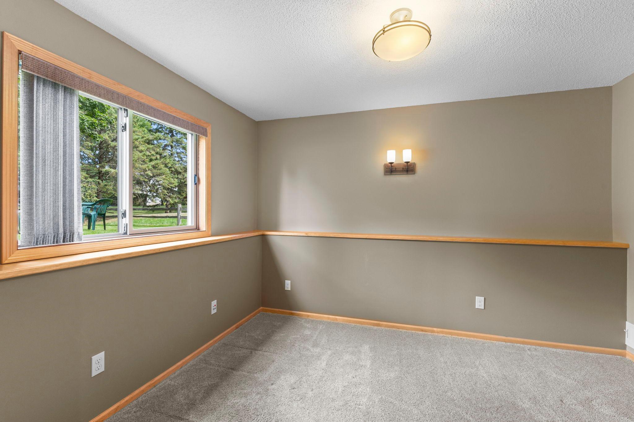 View of Residential at 987 Kettle Creek Road, Eagan MN 55123, Eagan (26 of 50) - Mike Wilen | Minnesota Team Real Estate