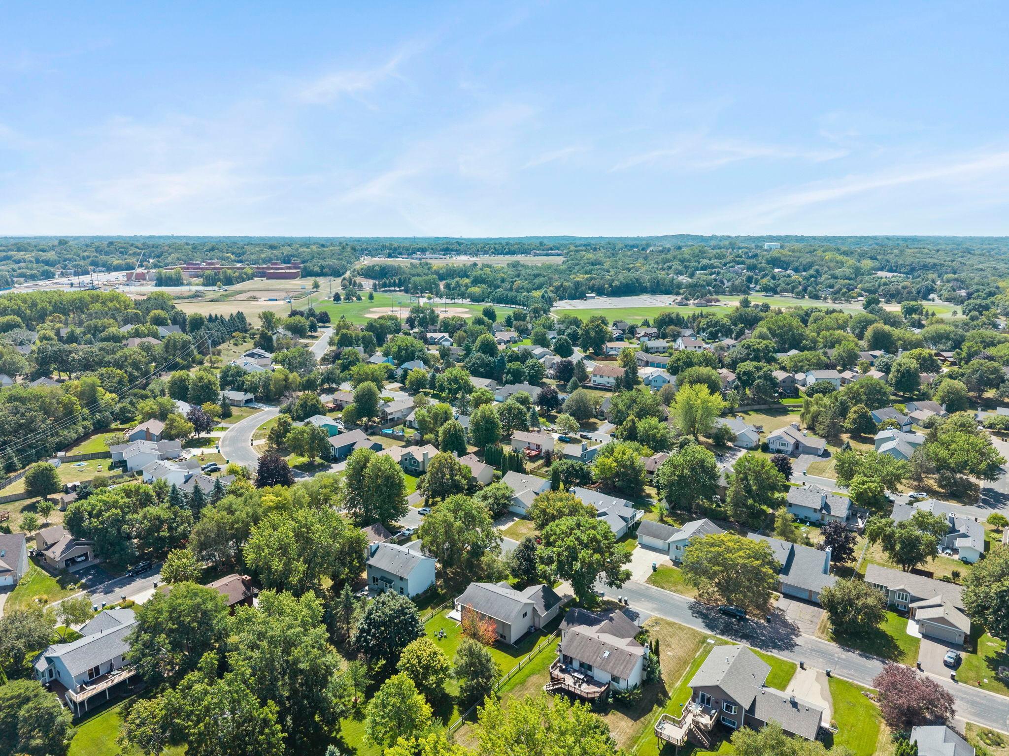 View of Residential at 987 Kettle Creek Road, Eagan MN 55123, Eagan (46 of 50) - Mike Wilen | Minnesota Team Real Estate