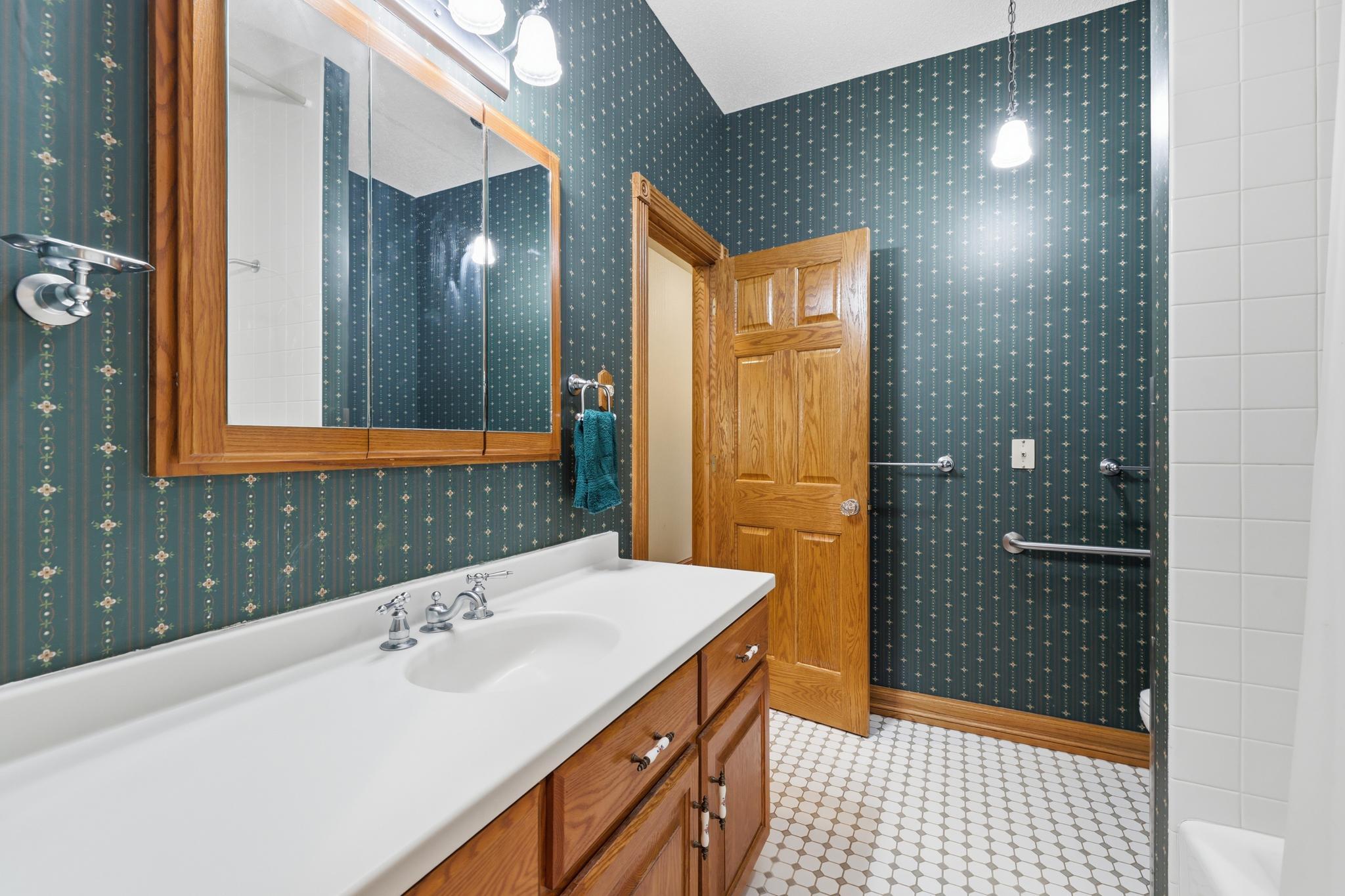 View of Residential at 8620 Inver Grove Trail, Inver Grove Heights MN 55076, Inver Grove Heights (57 of 107) - Mike Wilen | Minnesota Team Real Estate