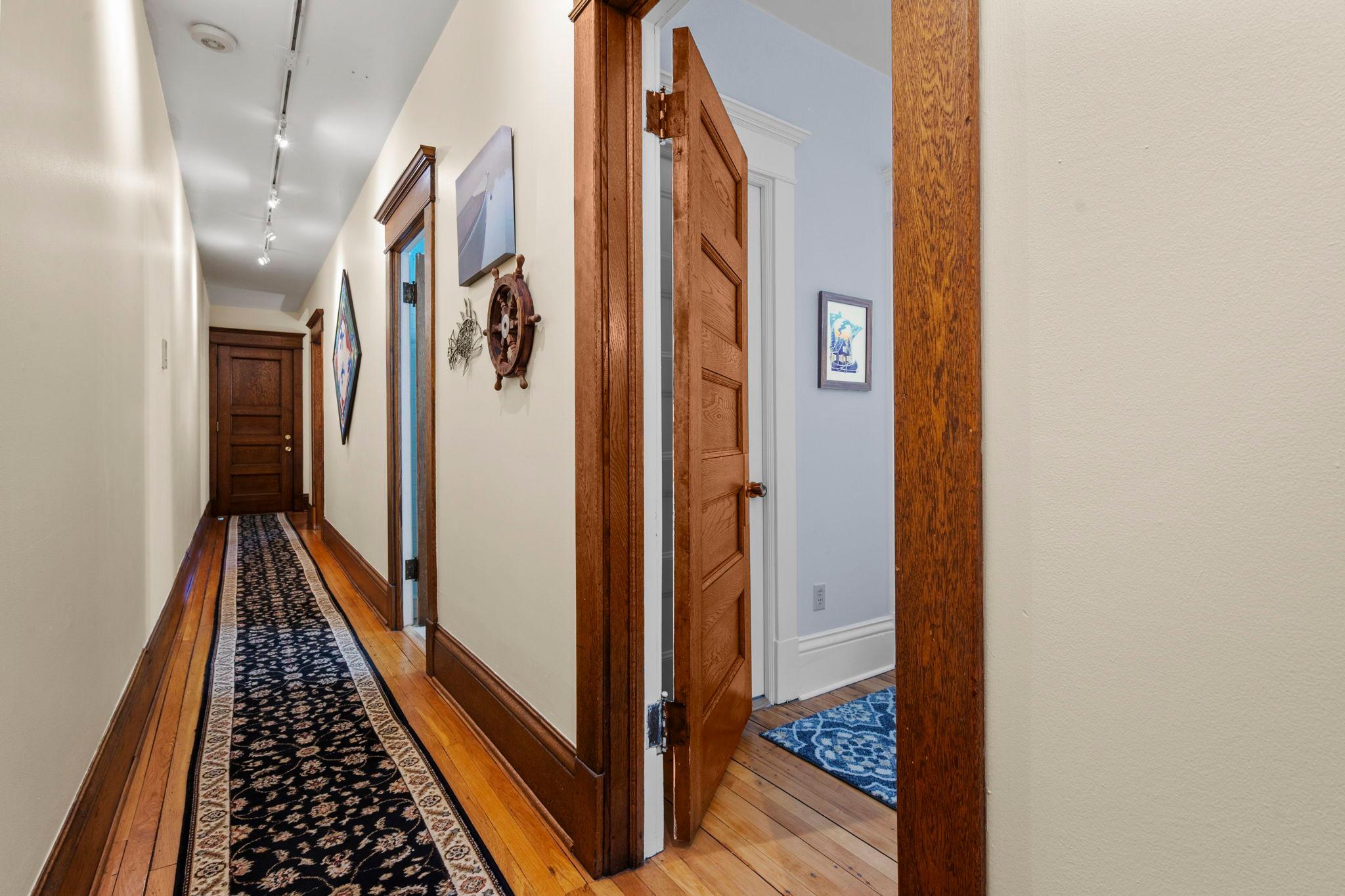 View of Residential at 294 Dayton Avenue #1E, Saint Paul MN 55102, Saint Paul (20 of 46) - Mike Wilen | Minnesota Team Real Estate