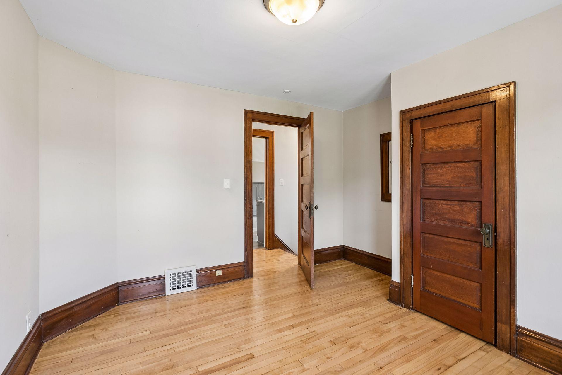 View of Residential at 4204 19th Avenue, Minneapolis MN 55407, Minneapolis (27 of 33) - Mike Wilen | Minnesota Team Real Estate