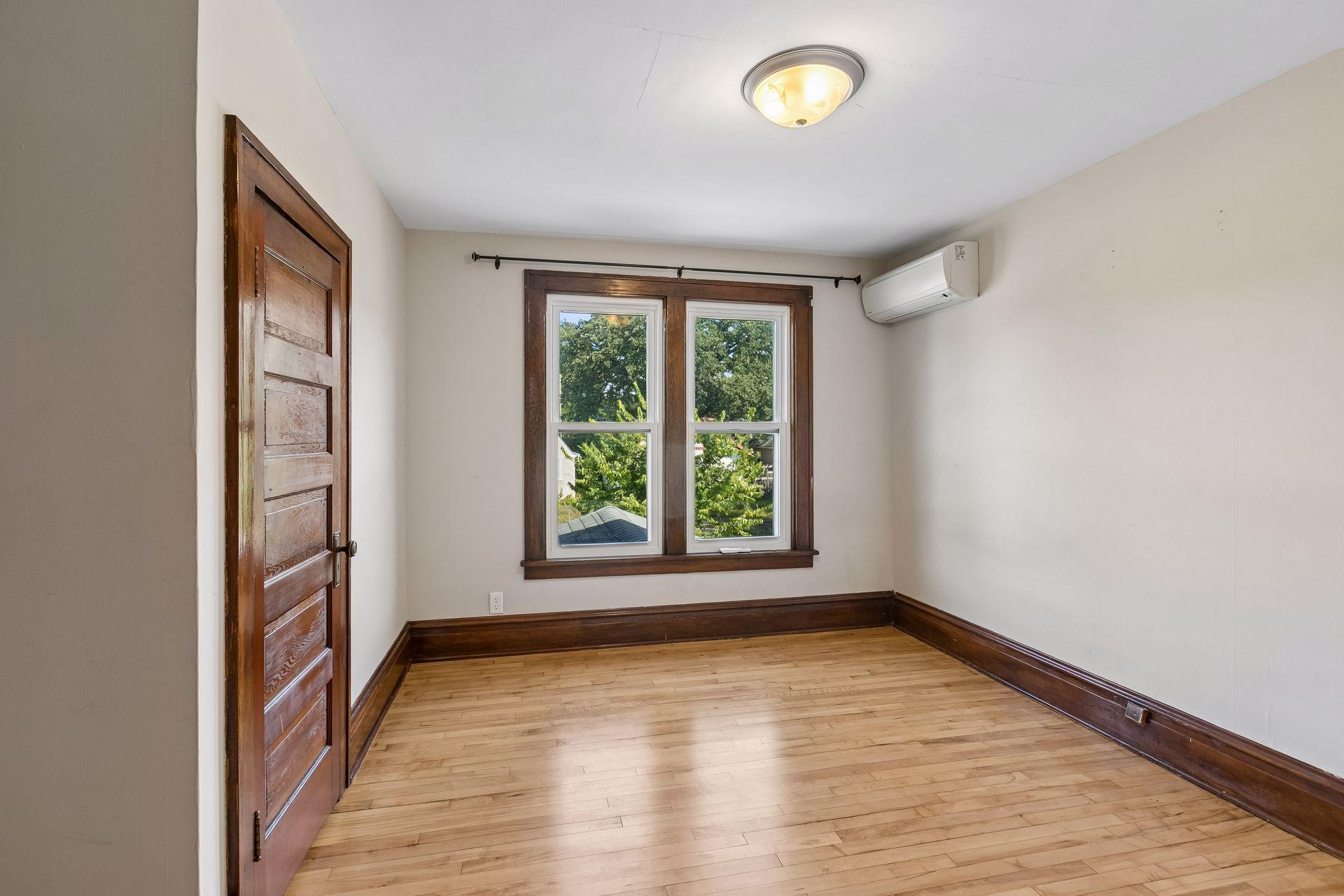 View of Residential at 4204 19th Avenue, Minneapolis MN 55407, Minneapolis (26 of 33) - Mike Wilen | Minnesota Team Real Estate