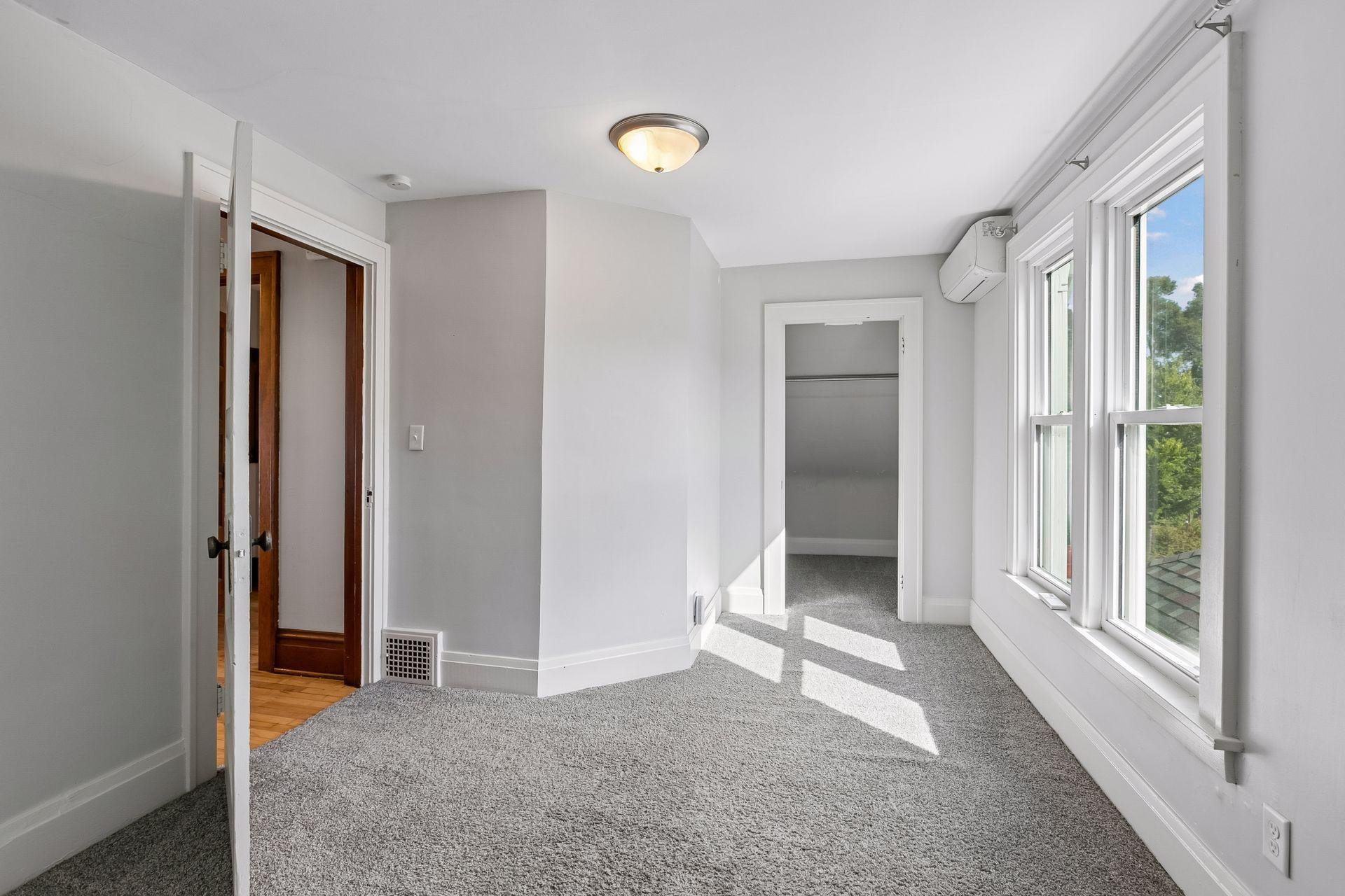 View of Residential at 4204 19th Avenue, Minneapolis MN 55407, Minneapolis (21 of 33) - Mike Wilen | Minnesota Team Real Estate