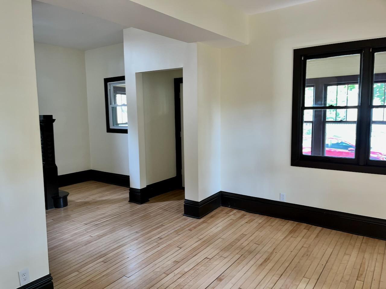 View of Residential at 2807 Colfax Avenue, Minneapolis MN 55411, Minneapolis (14 of 25) - Mike Wilen | Minnesota Team Real Estate