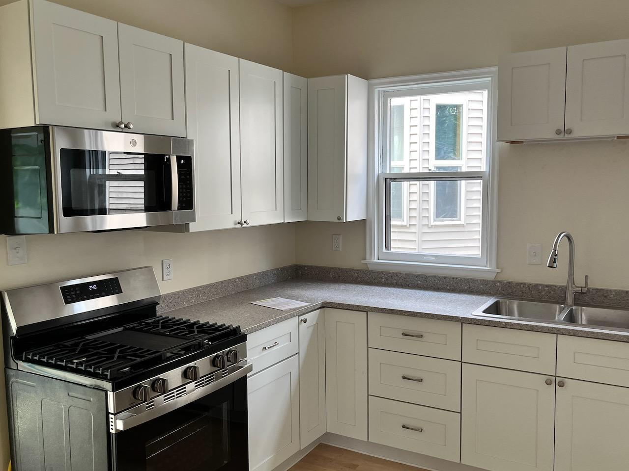 View of Residential at 2807 Colfax Avenue, Minneapolis MN 55411, Minneapolis (8 of 25) - Mike Wilen | Minnesota Team Real Estate